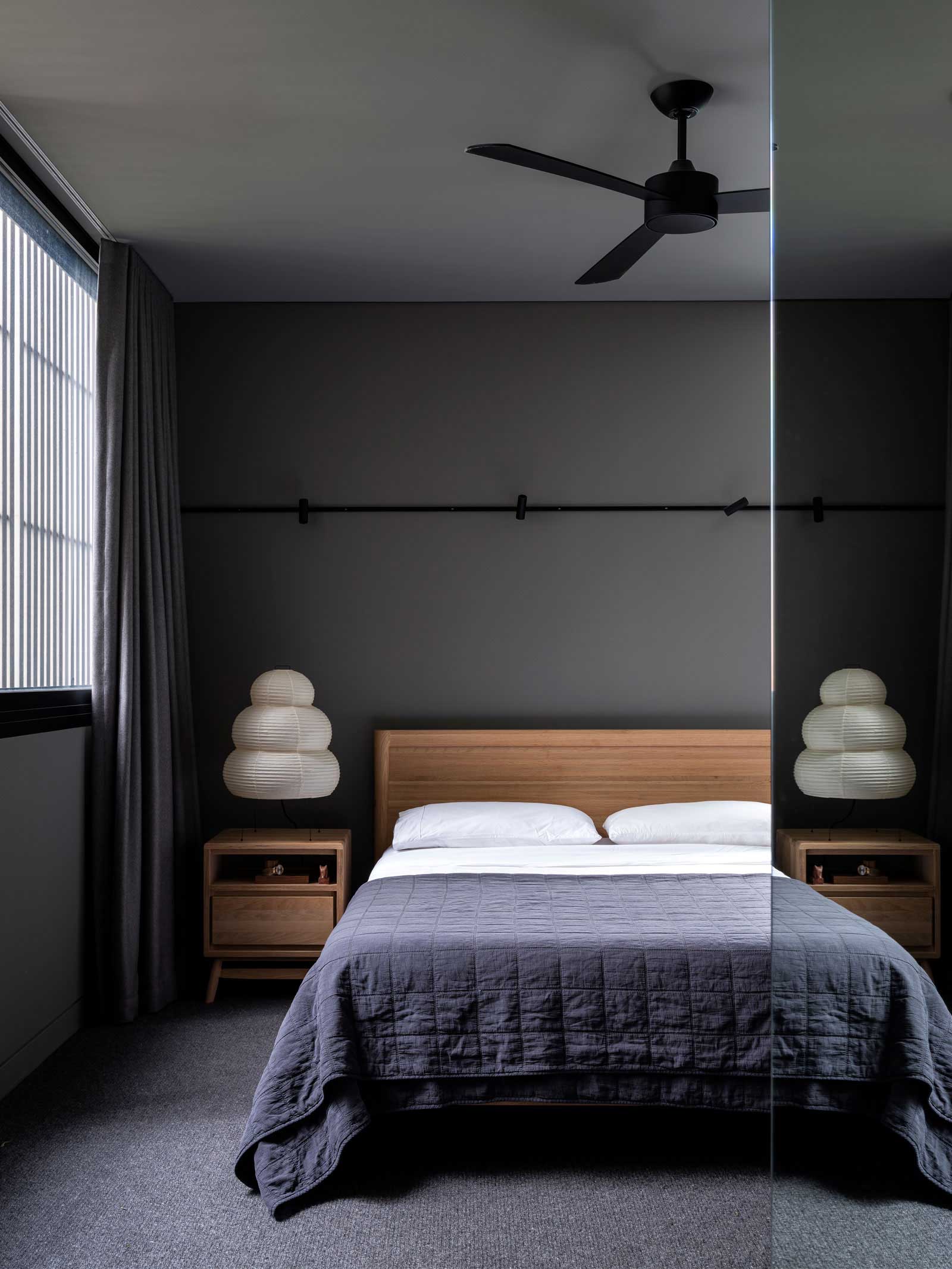 Japandi-inspired bedroom