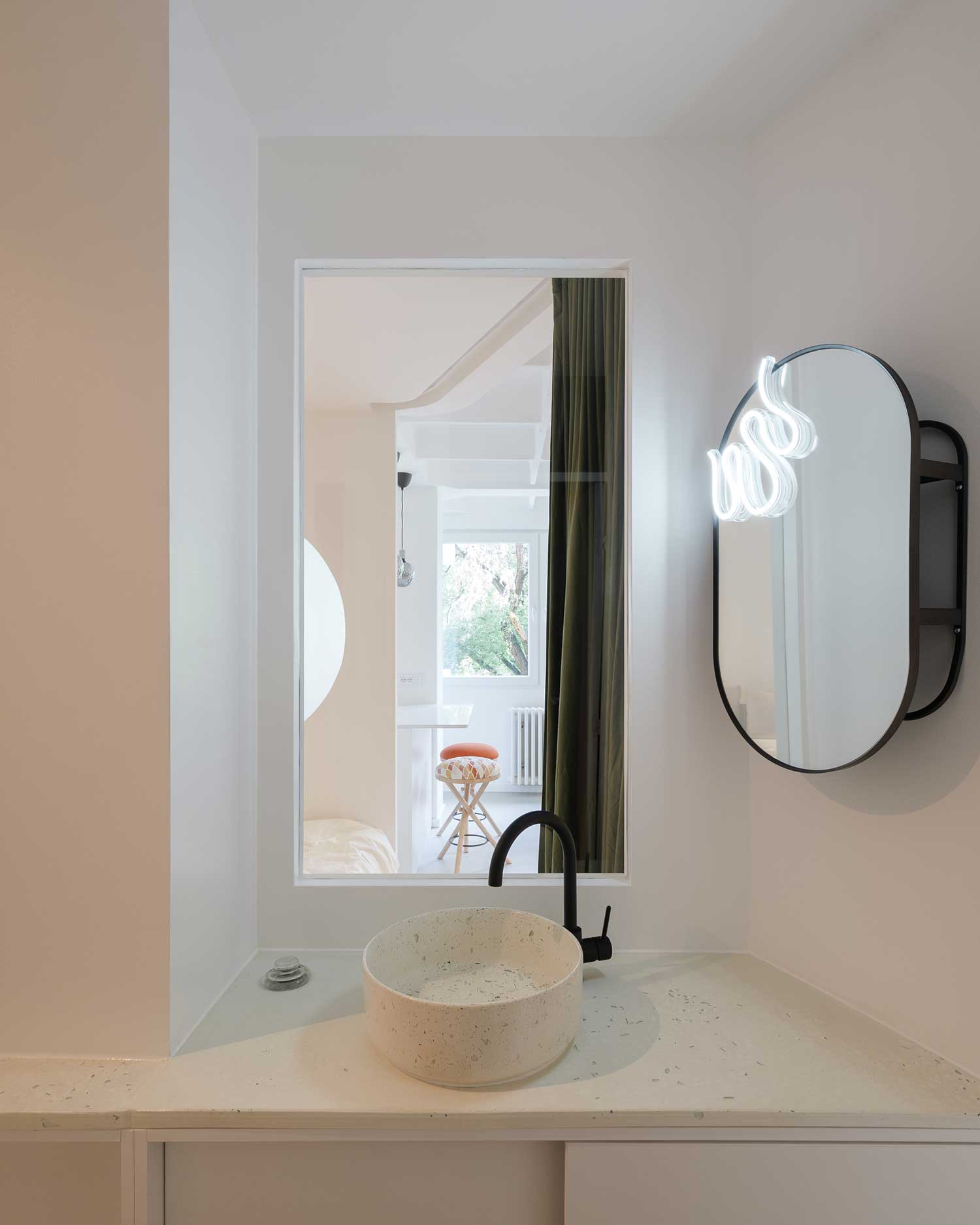 Parasite Habitat, Novi Sad, SRB / Cherry Art Hub