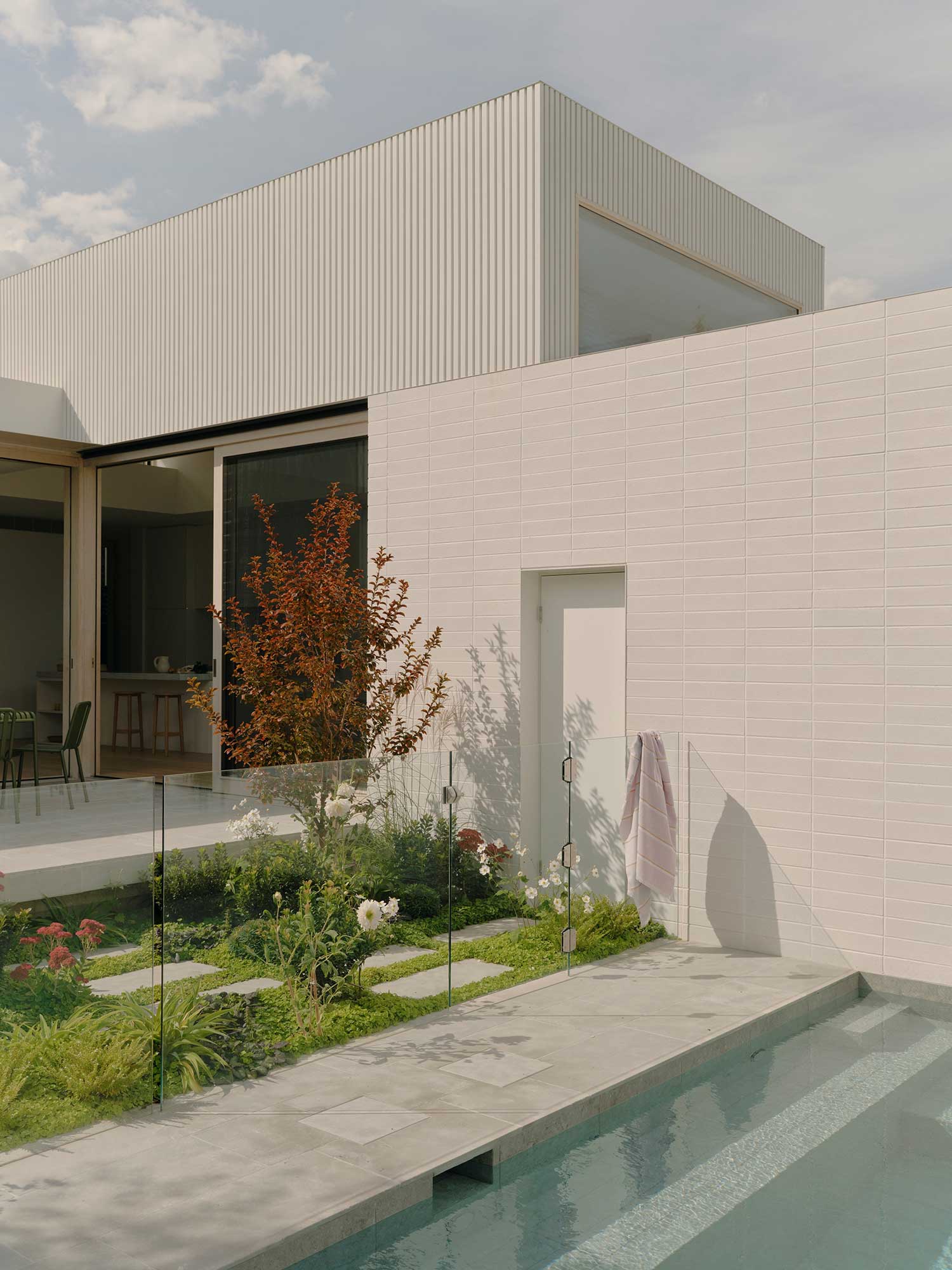 Wheatland House, Melbourne, AUS / Tom Robertson Architects
