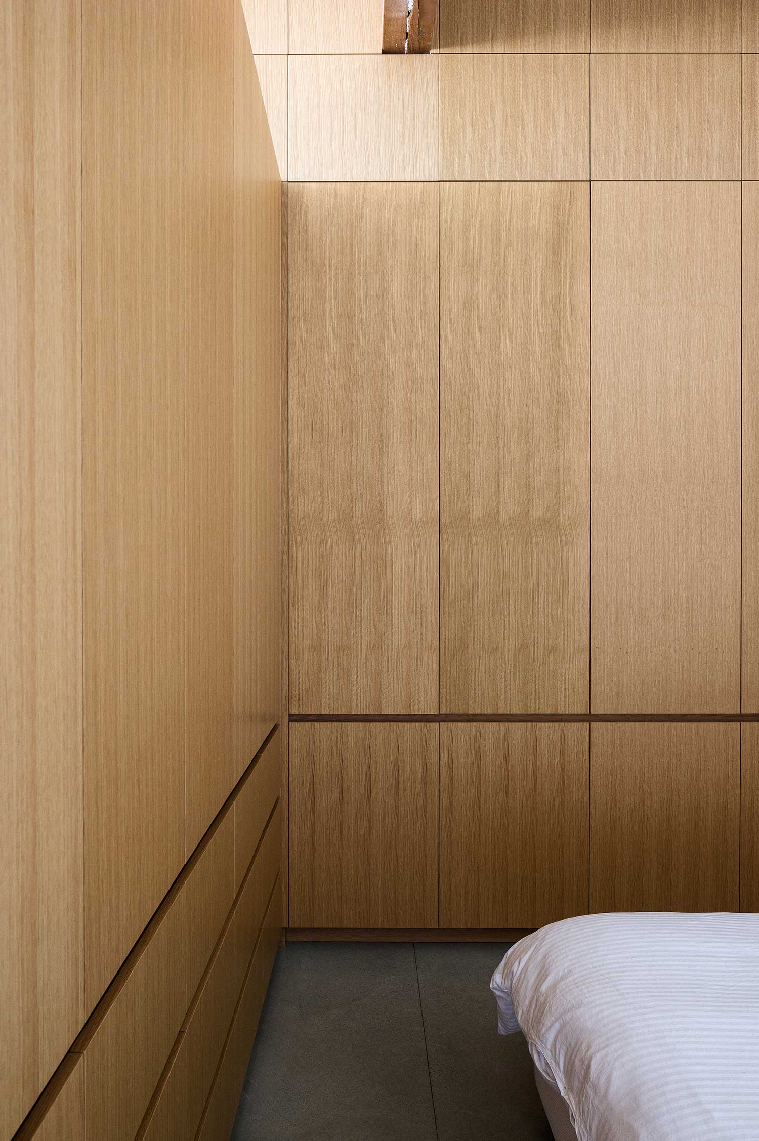 Elmire Condo, Montreal, CA / La Firme