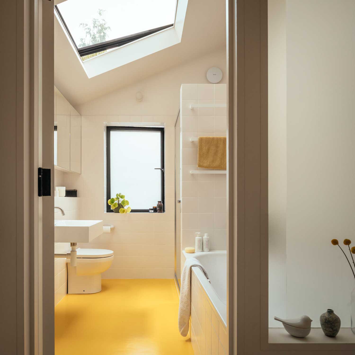 Interlocking House, London, UK / Whittaker Parsons