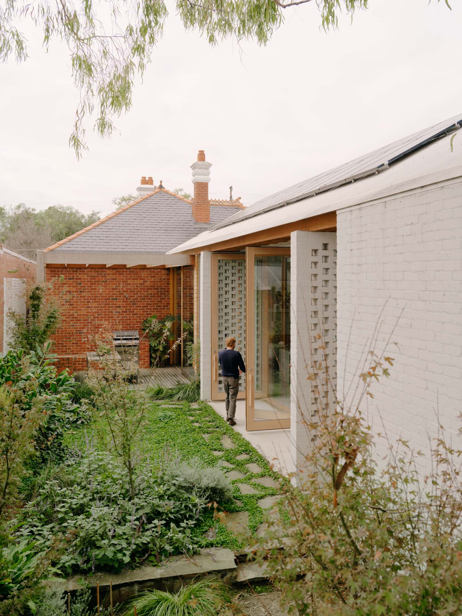 Landscaping and Plumbing: What Every Homeowner Should Know