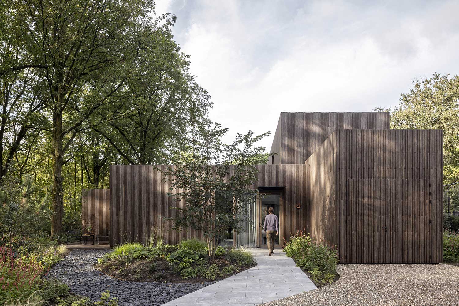 Open Park Villa, Limburg, DE / i29 interior architecture and design