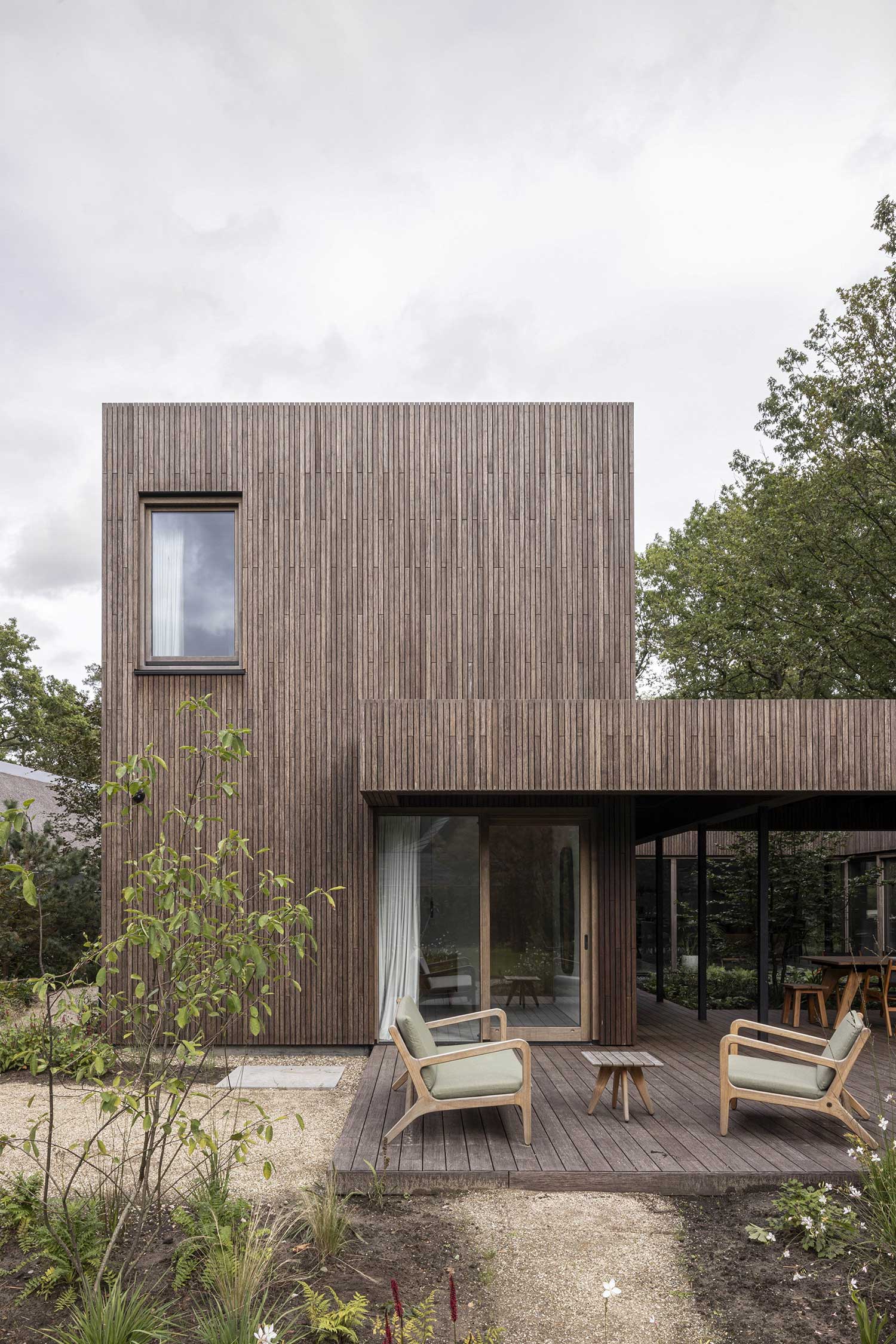 Open Park Villa, Limburg, DE / i29 interior architecture and design