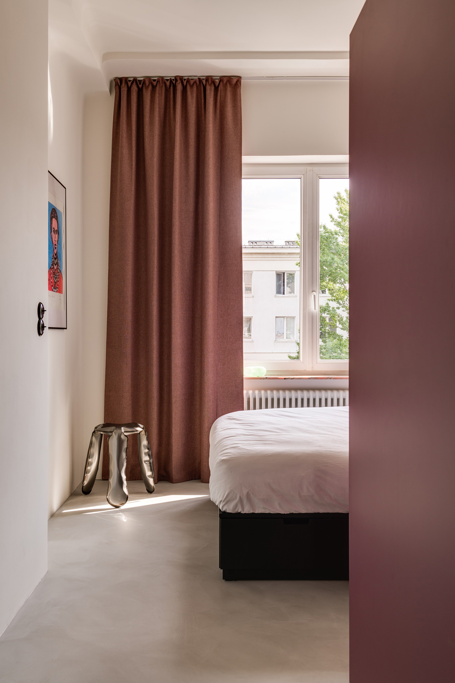 Post-modernism in Warsaw’s Praga / MISTOVIA