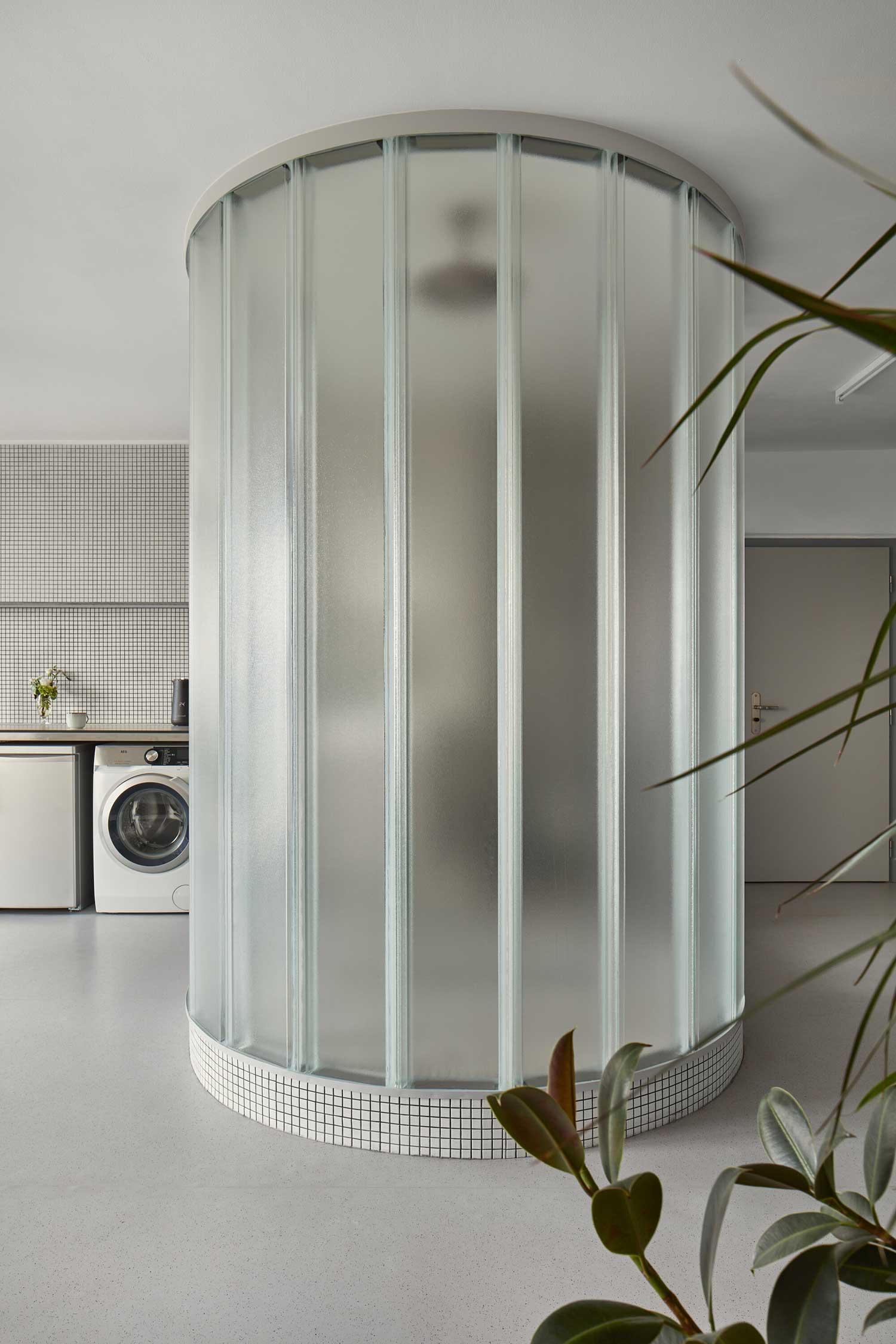 Vladimír Bachorík's Apartment, Prague, CZ / NEUHÄUSL HUNAL