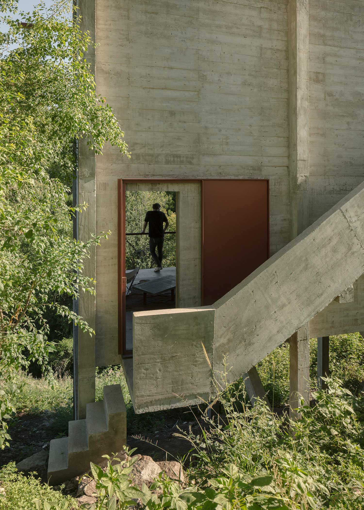 Workshop House / Agustín Berzero + Manuel Gonzalez Veglia - TECTUM Arquitectura