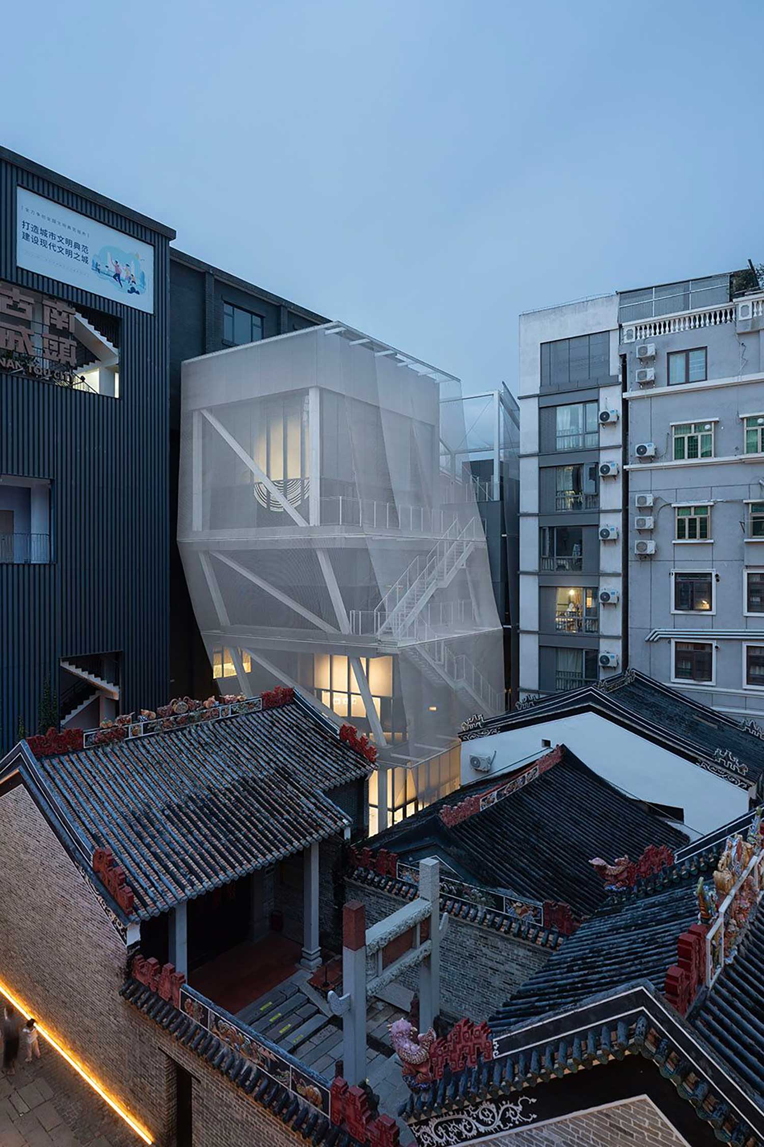 In-between Pavilion, Shenzhen, CN / Trace Architecture Office 