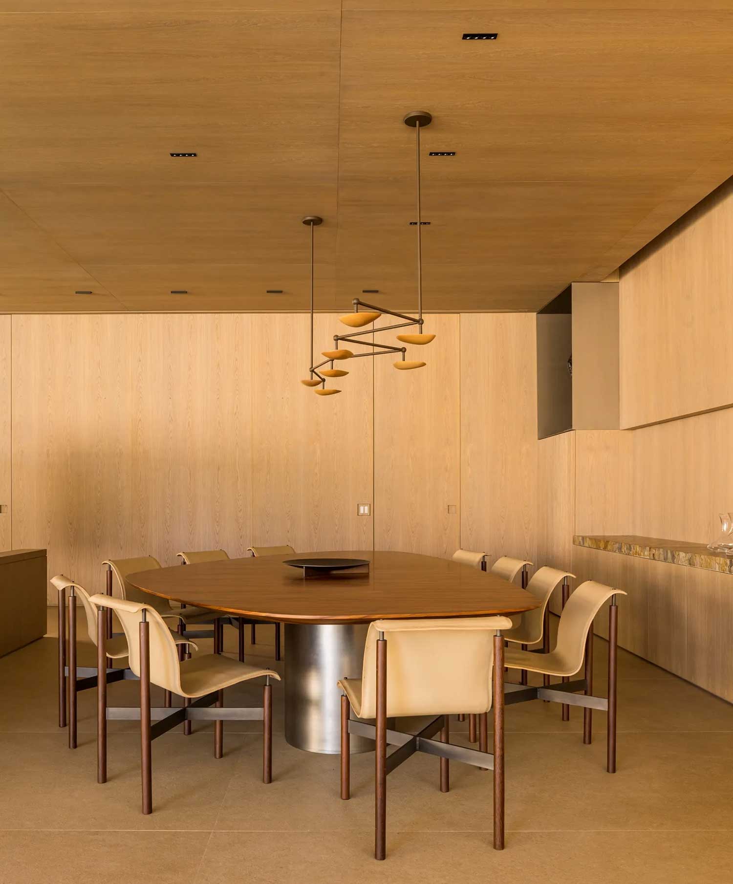 Pacaembu House, São Paulo, BR / Studio Arthur Casas