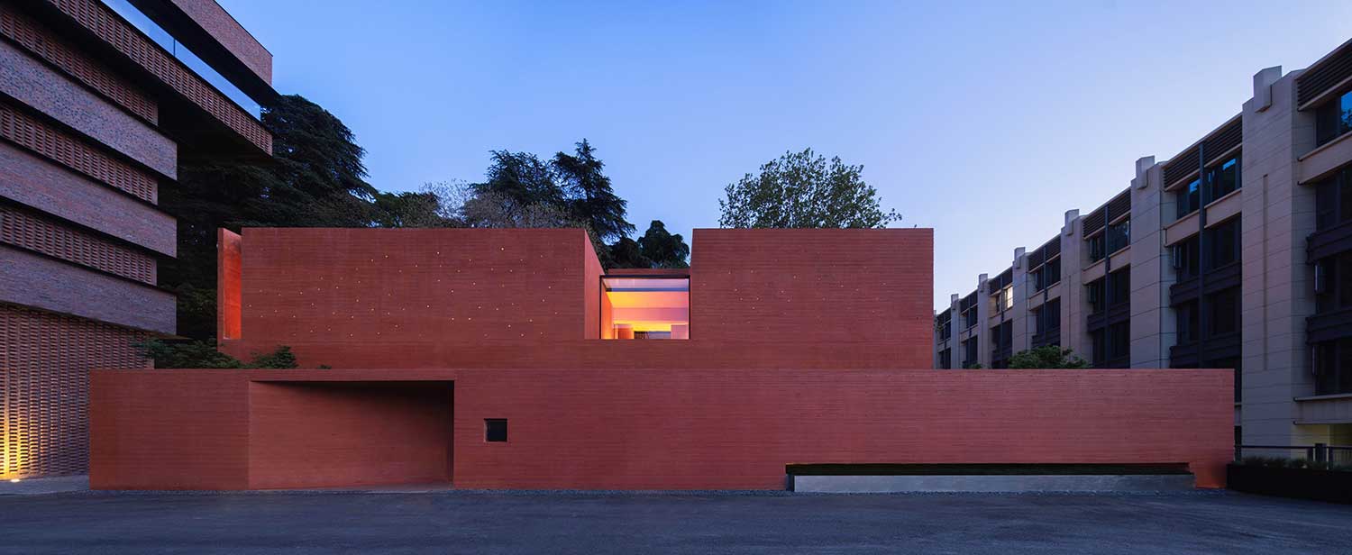 Red Box Exhibition Center, Nanchino, CN / Mix Architecture