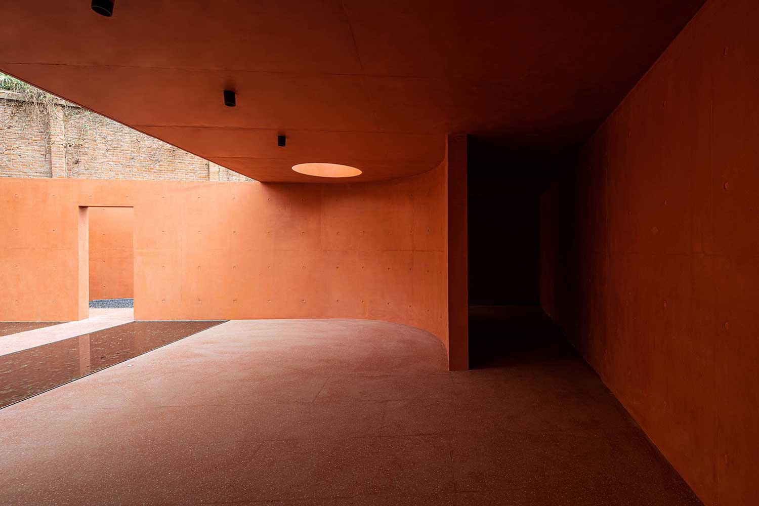 Red Box Exhibition Center, Nanchino, CN / Mix Architecture