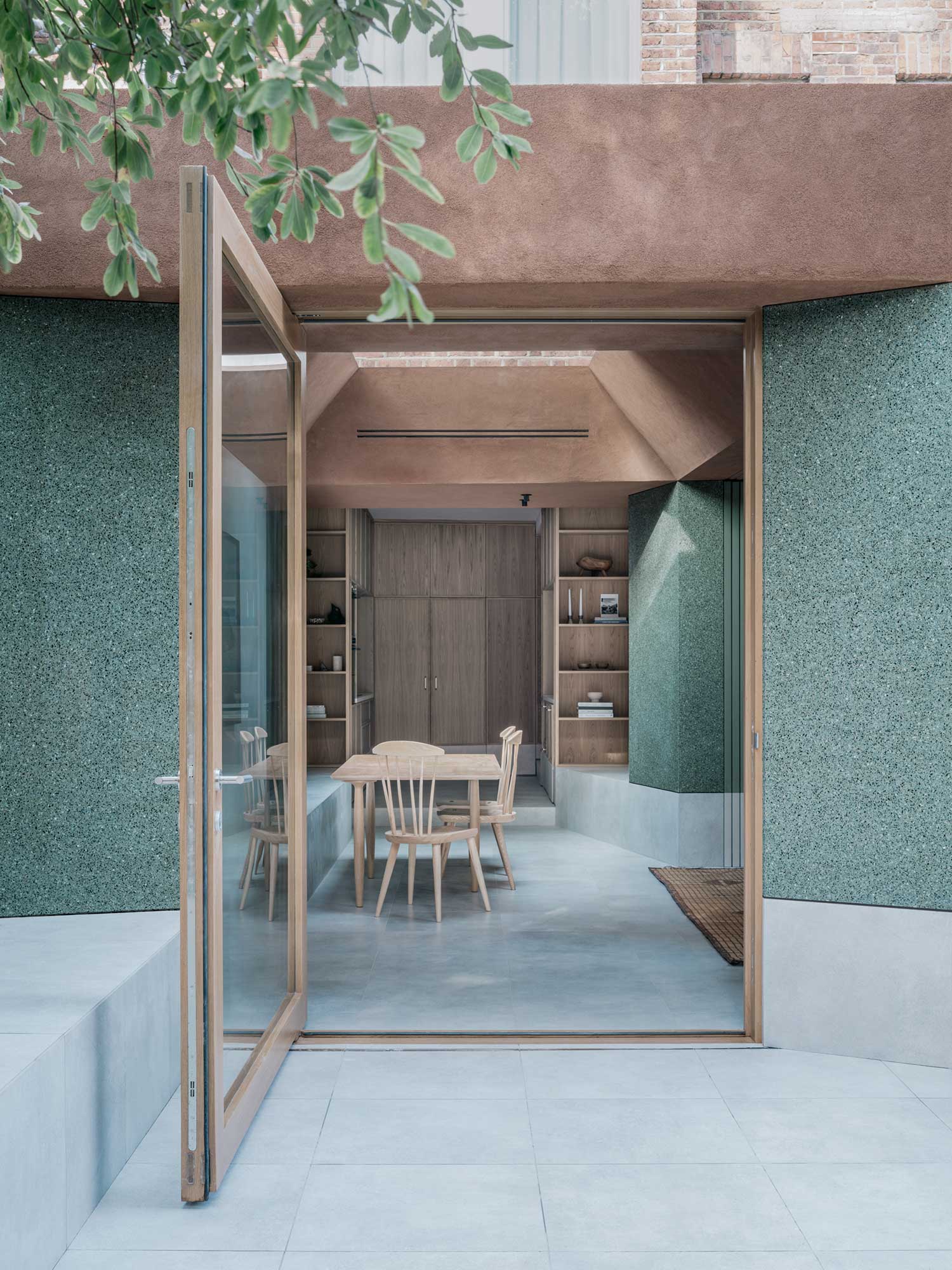 Terzetto Apartment, London, UK / ConForm Architects