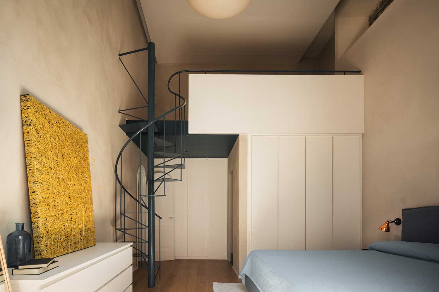 Toledo Apartment, Naples, IT / Paola Sola