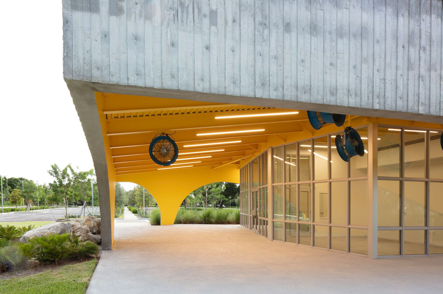 Youth Sports Complex Field House, Pompano Beach, USA / Brooks + Scarpa 