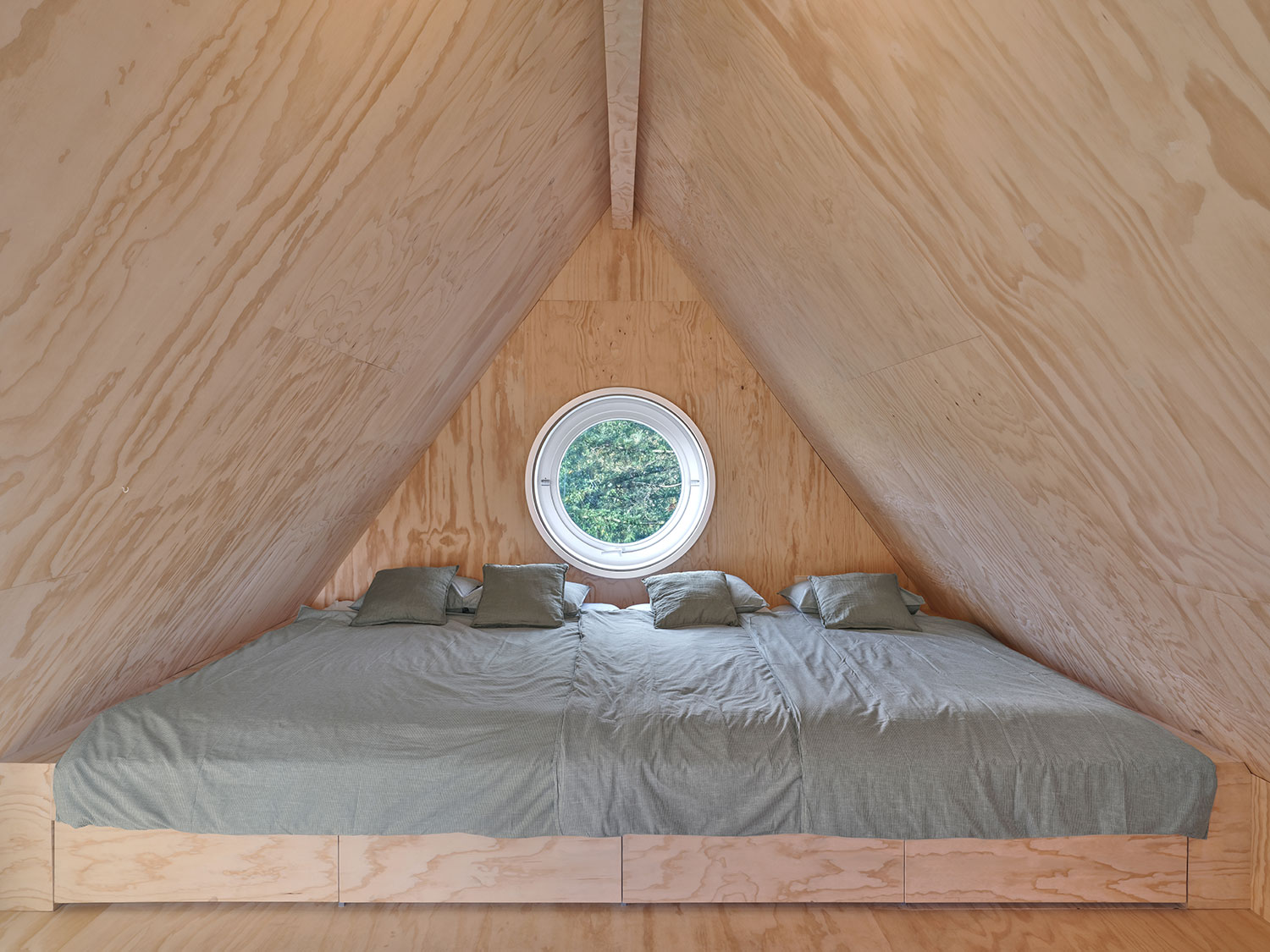 Buitenverblijf Nest / i29 architects & NAMO Architecture