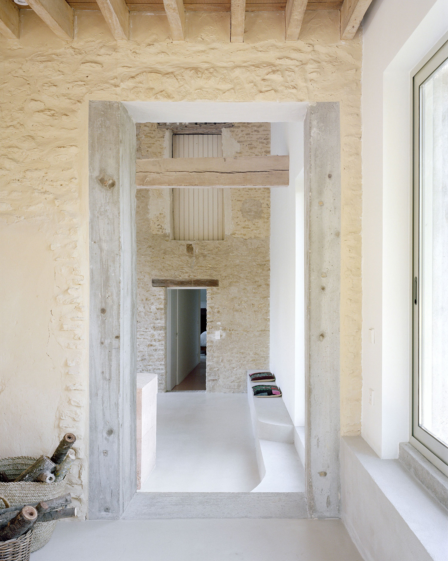 Hécourt House, FR / Studio Guma