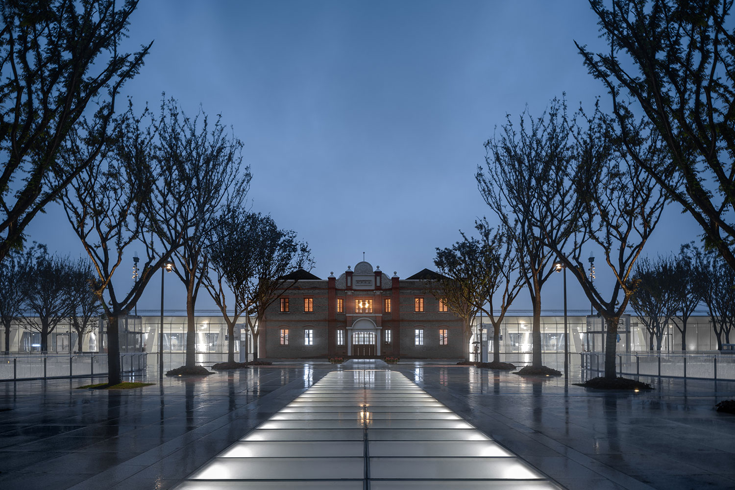 Jiaxing Train Station, CN / MAD Architects