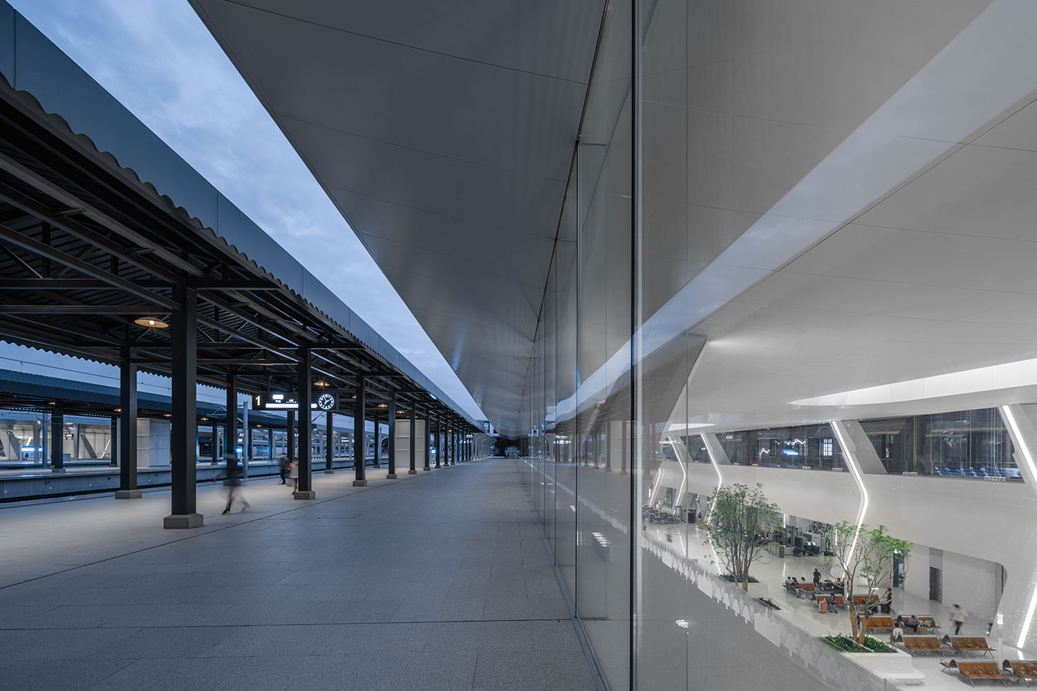 Jiaxing Train Station, CN / MAD Architects