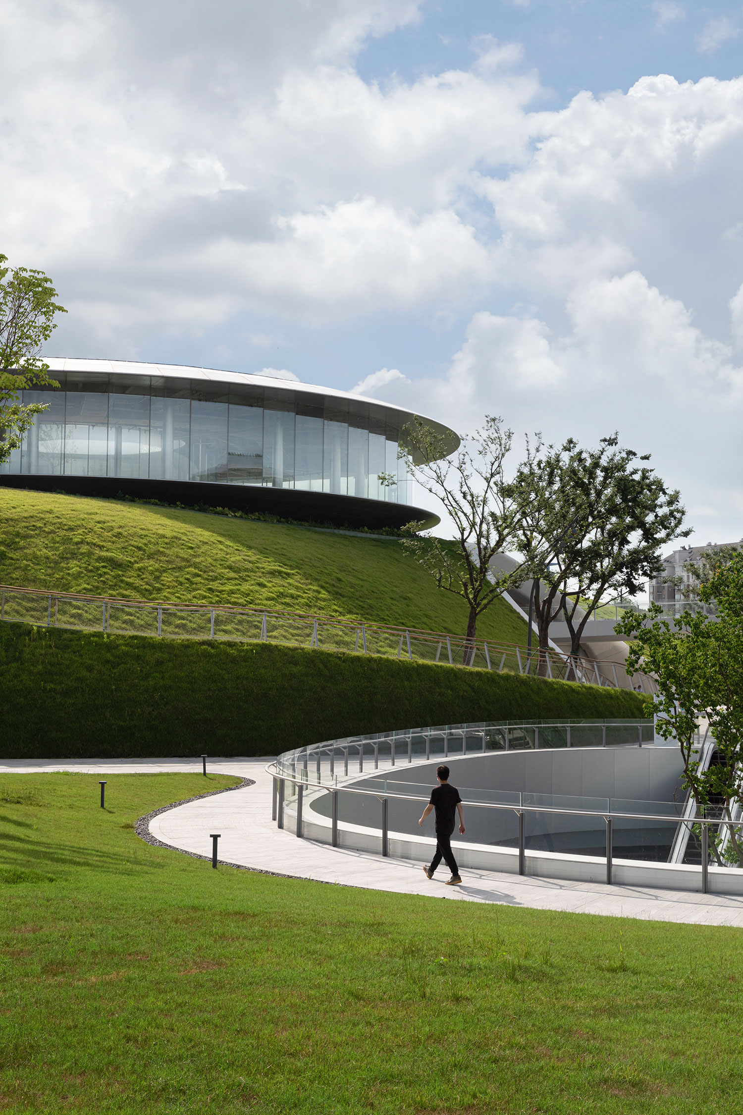 Jiaxing Train Station, CN / MAD Architects