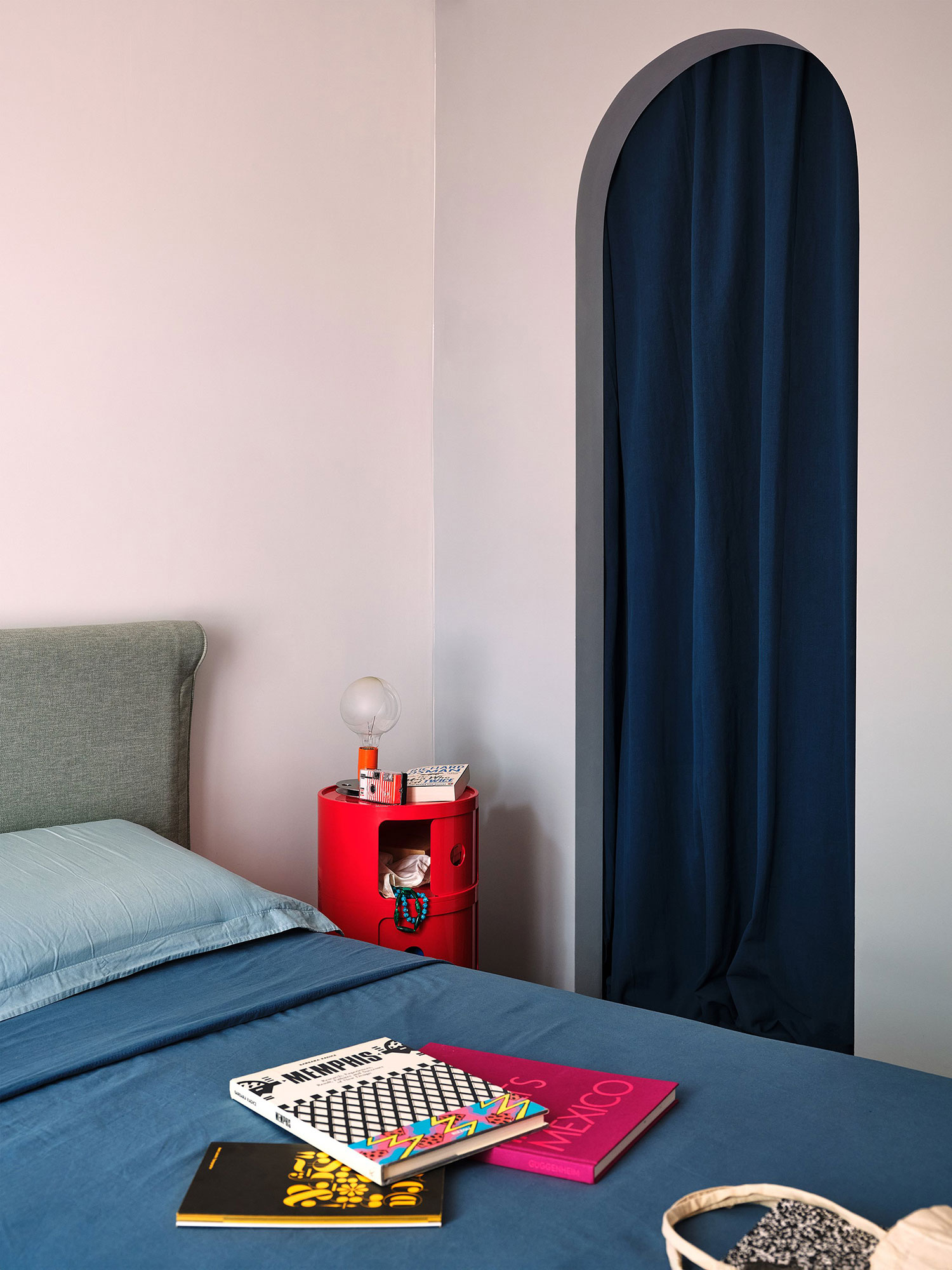 A House of Crimson Flames, Milan, IT / ATOMAA