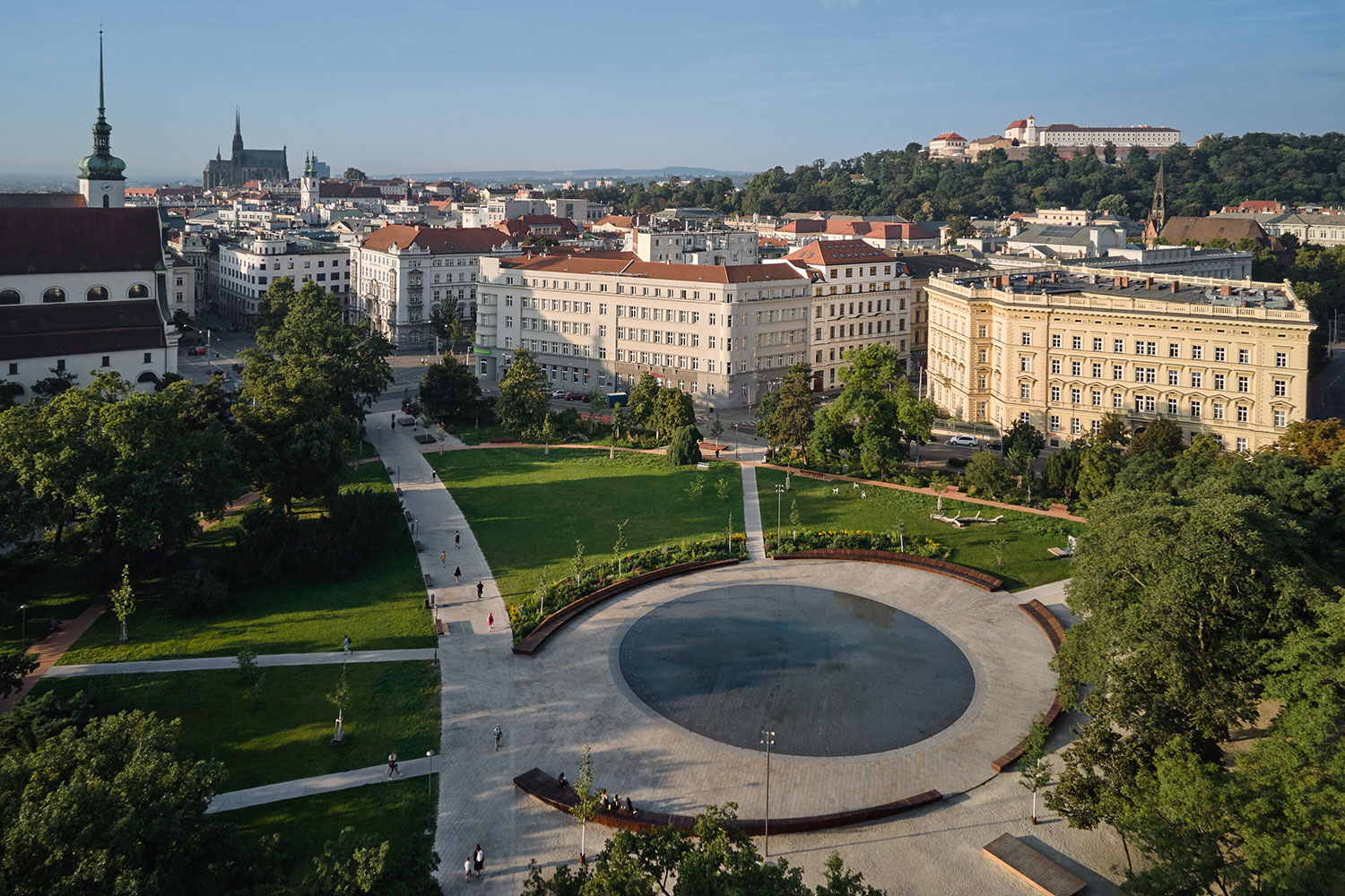 The Moravian Square Park, Brno, DE / Consequence forma architects