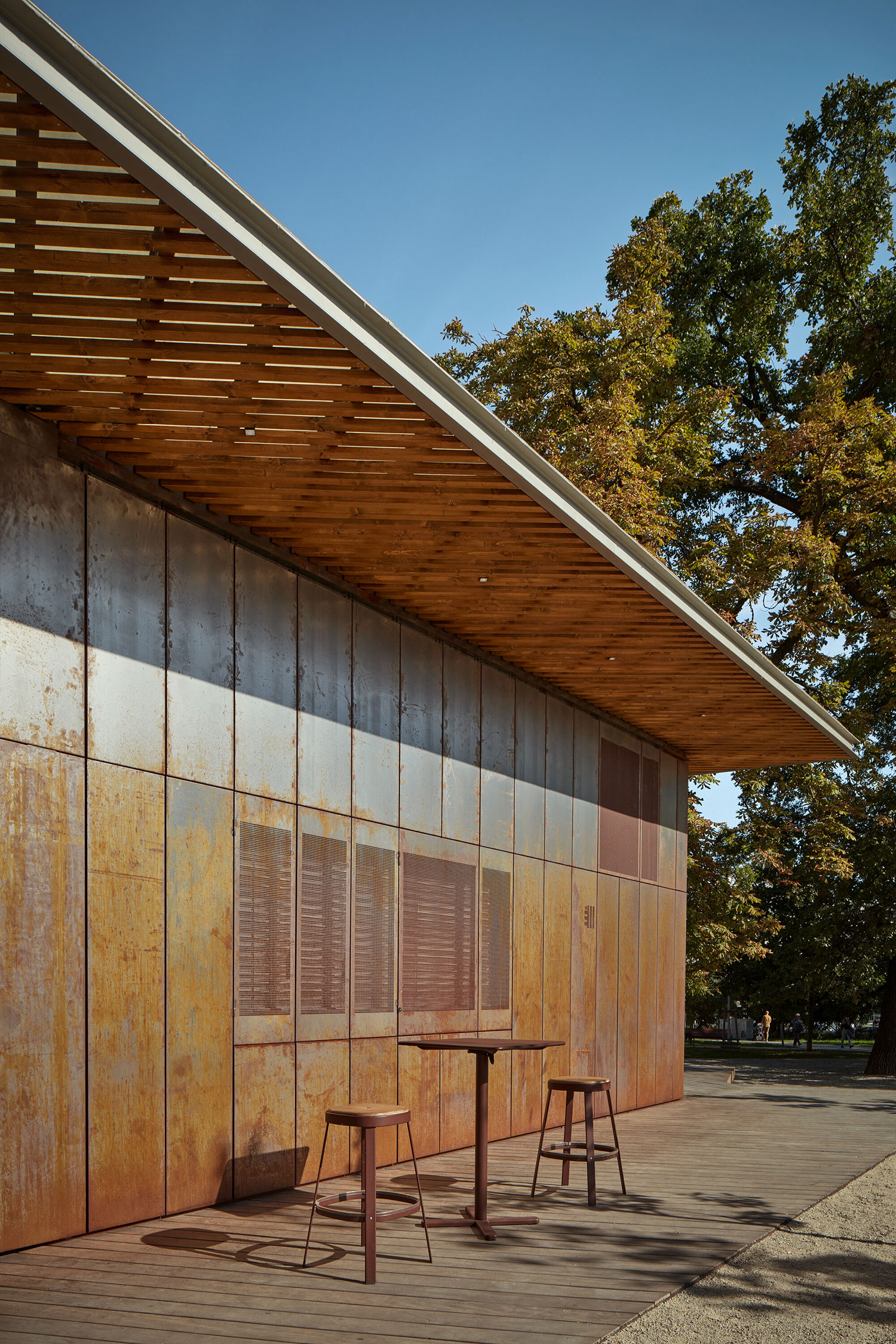 The Moravian Square Park, Brno, DE / Consequence forma architects