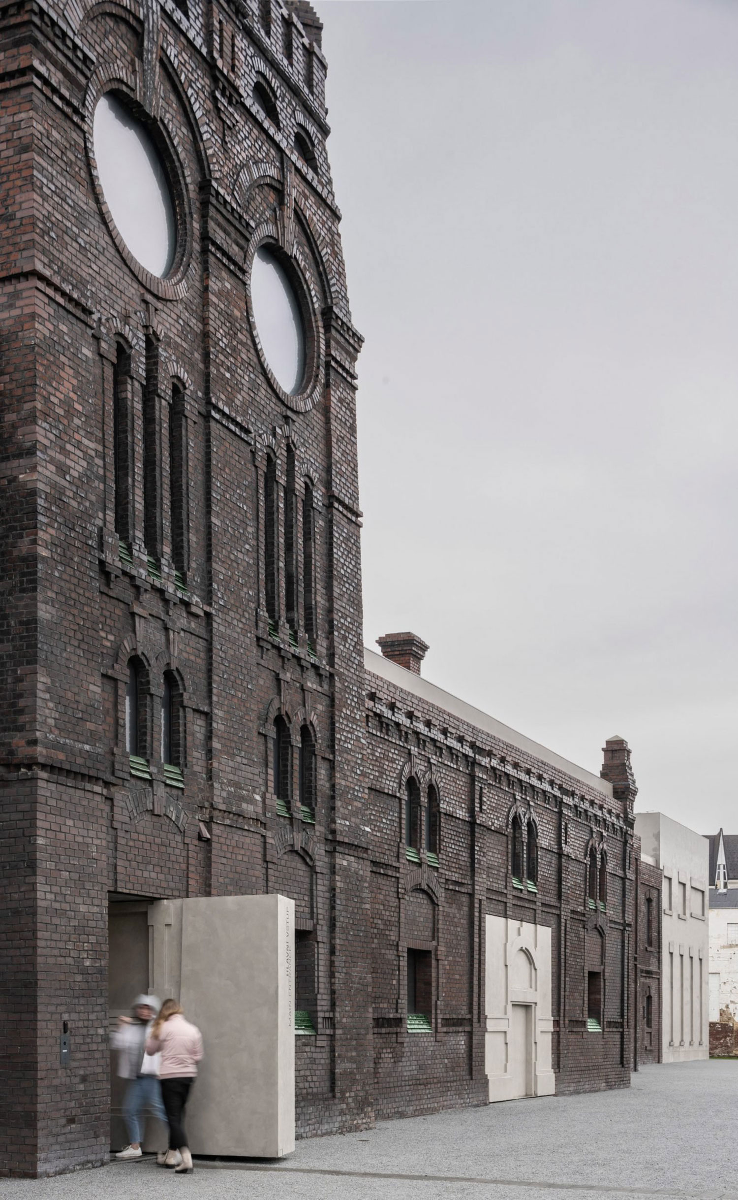 Plato Contemporary Art Gallery, Ostrava, CZ / KWK Promes