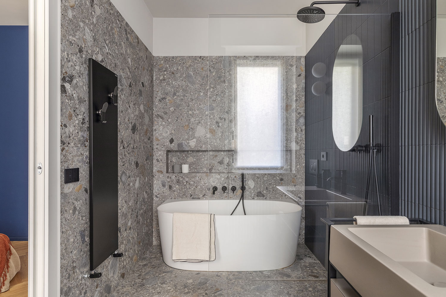 Gran Sasso Apartment Renovation, Milan, IT / Lascia la Scia