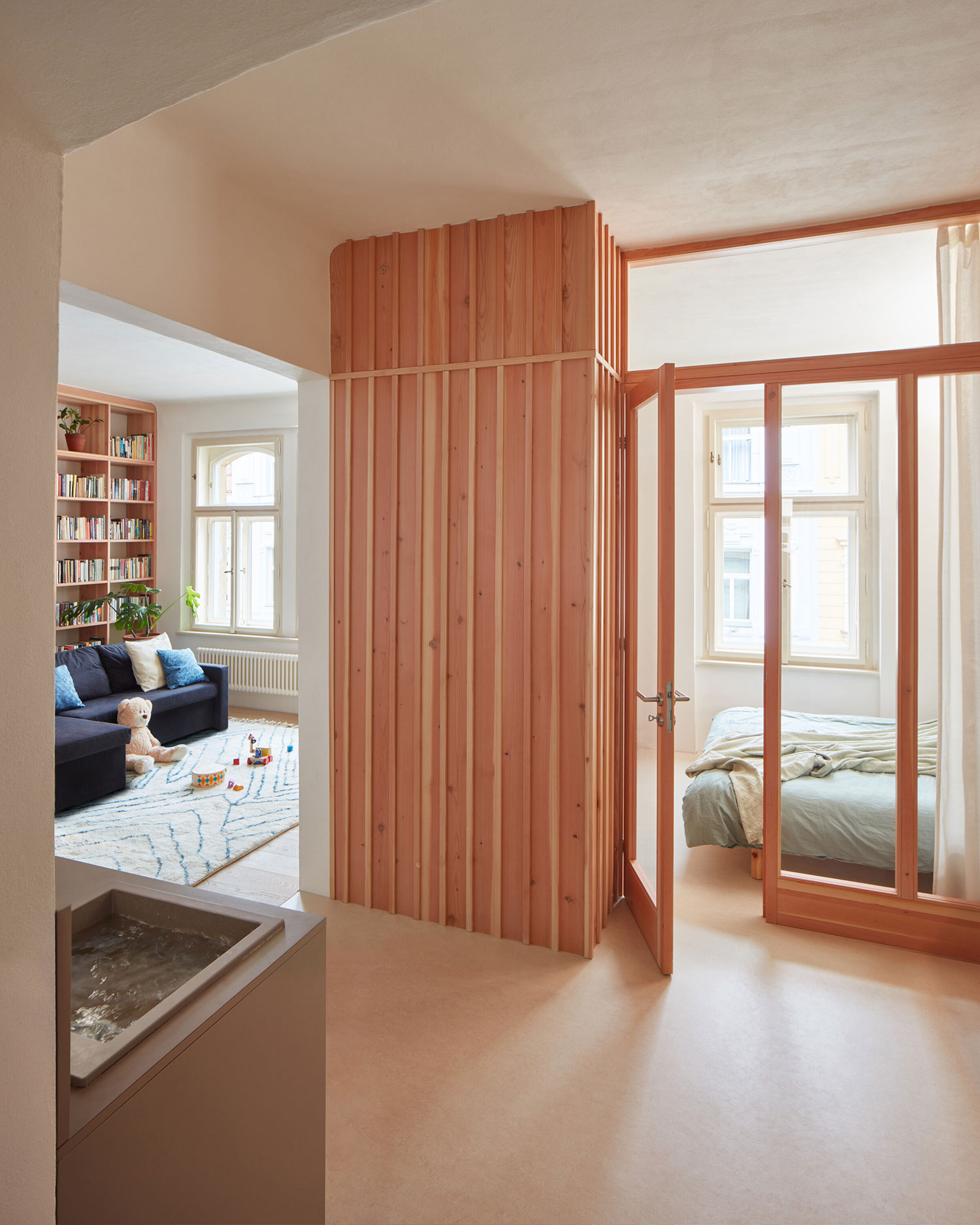 Tailored Spaces for Every Member: Plus One Architects’ Prague Apartment Makeover