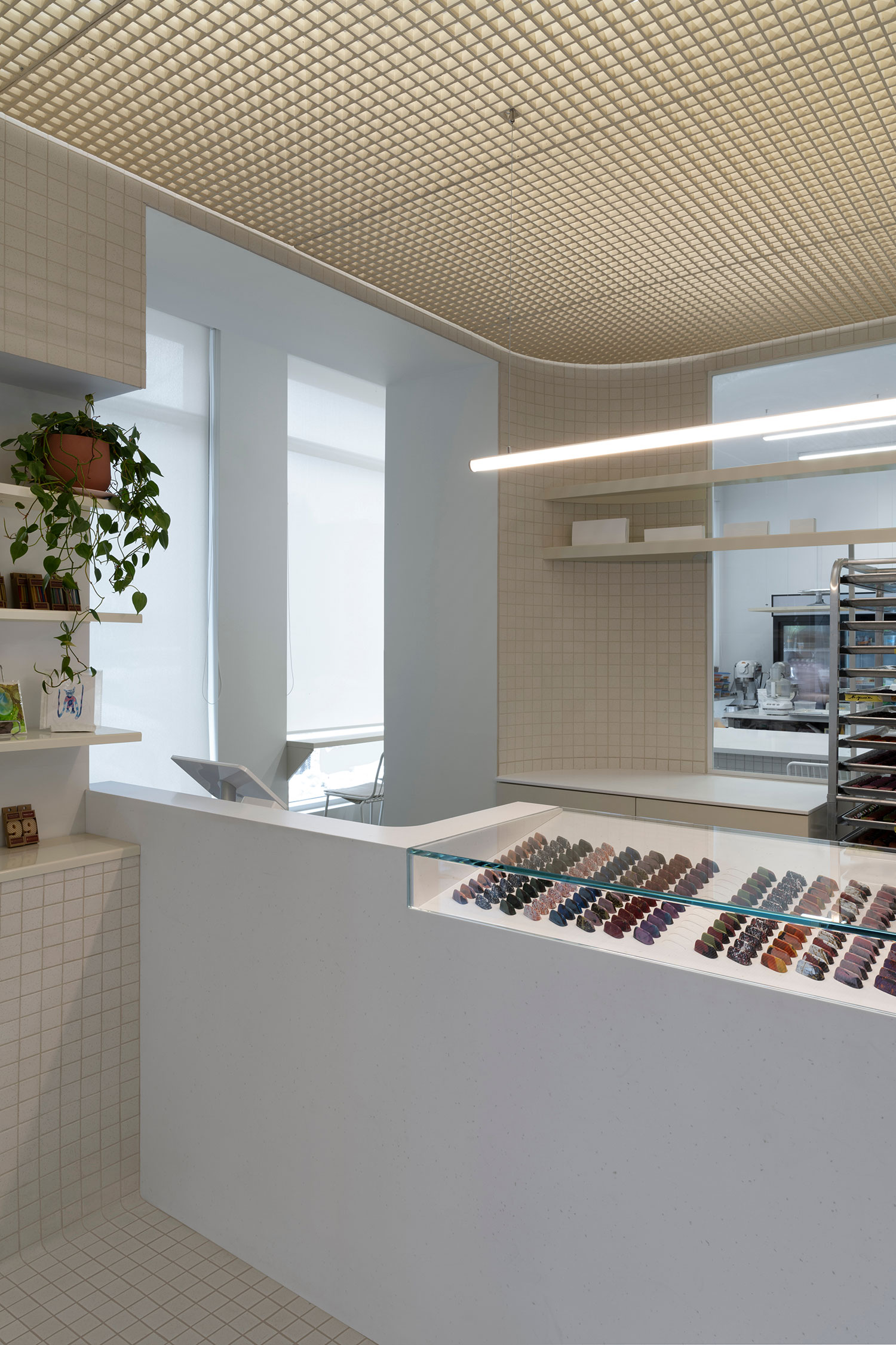 Lecavalier Petrone, Montreal, CA / Dupont Blouin