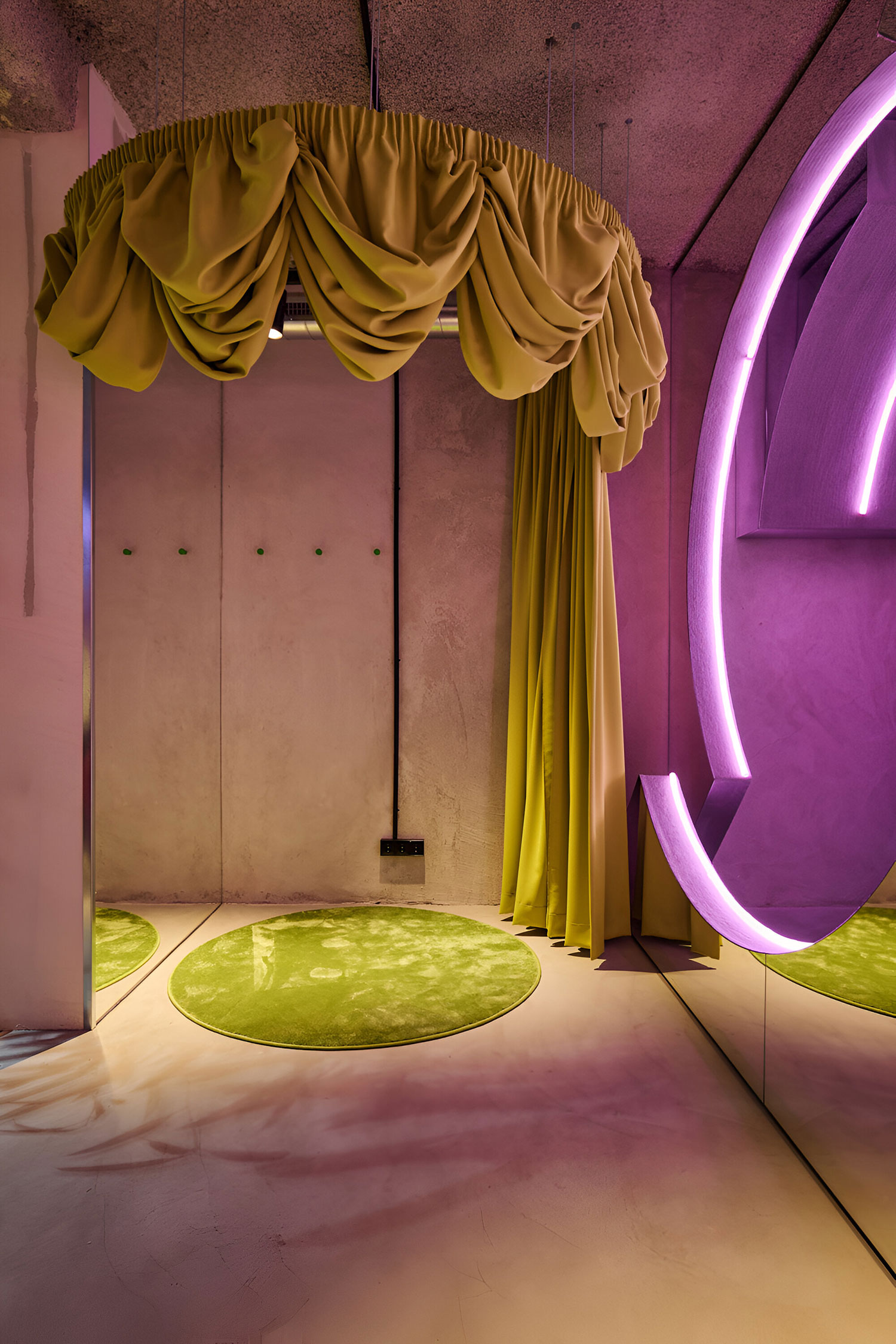 Lynk & Co Club Madrid: Masquespacio Redefines the Car Dealership Experience