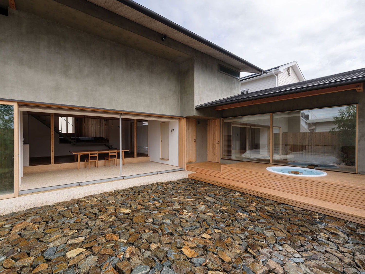 Setouchi Hidden Retreat Resort AMERI, Onomichi, JP / Tetra Works