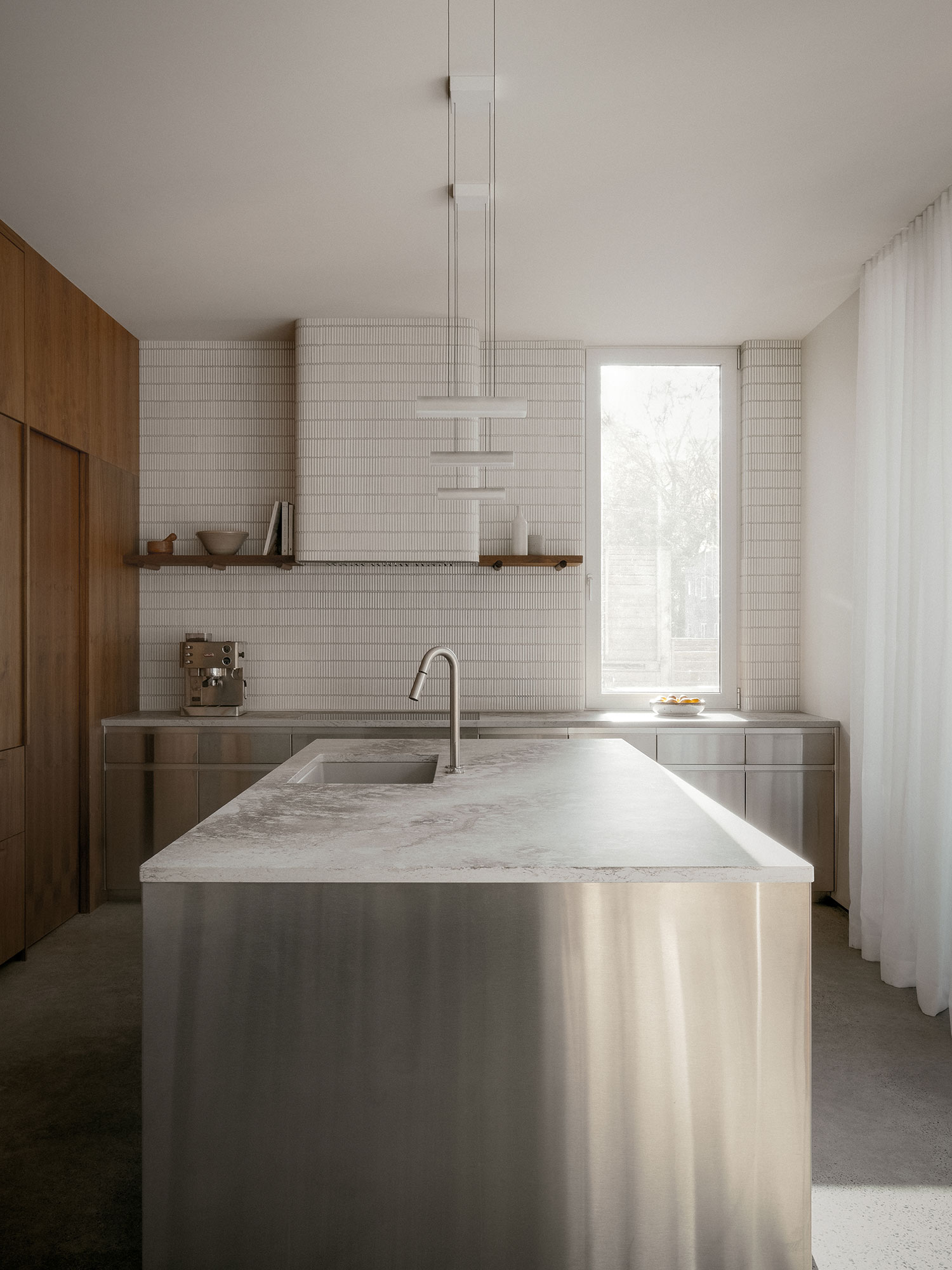 The L’Écrin Residence, Montréal, CA / APPAREIL Architecture