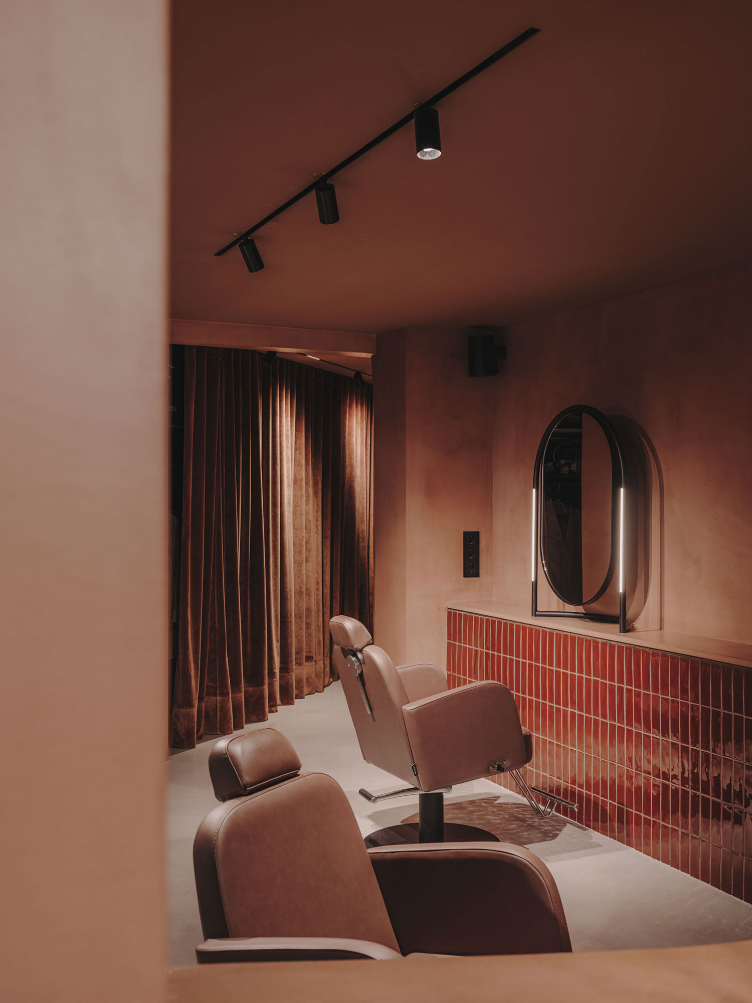 Curly Lab, Barcelona, ES / Miriam Barrio