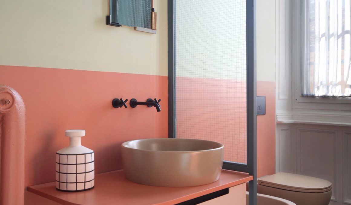 Creative Bathroom Paint Ideas for a Designer-Approved Look