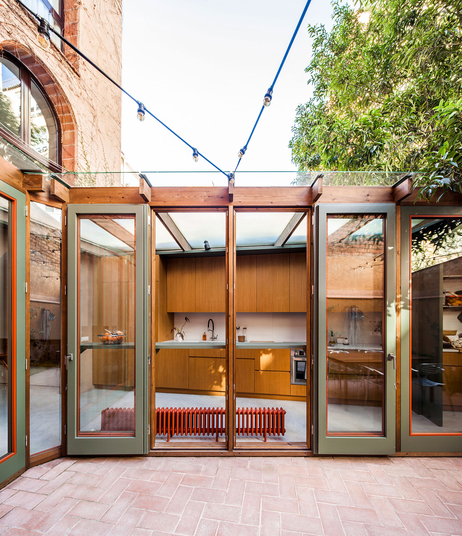 Green House, Barcelona, ES / Anna & Eugeni Bach