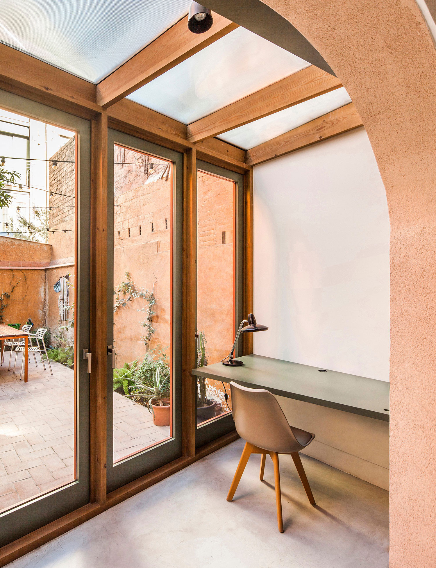 Green House, Barcelona, ES / Anna & Eugeni Bach