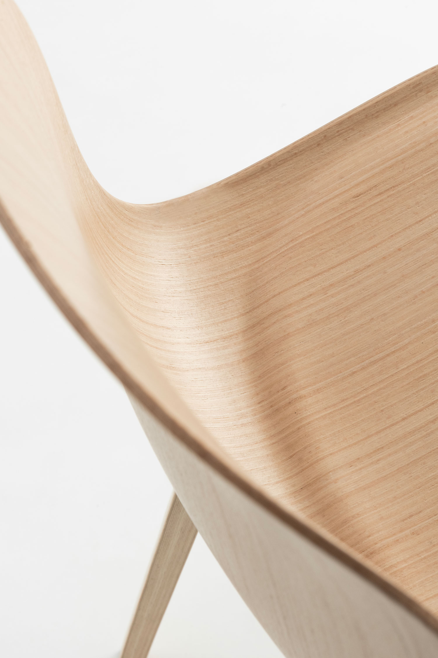 Sculpted Elegance: The LAYER x MDF Italia Collaboration
