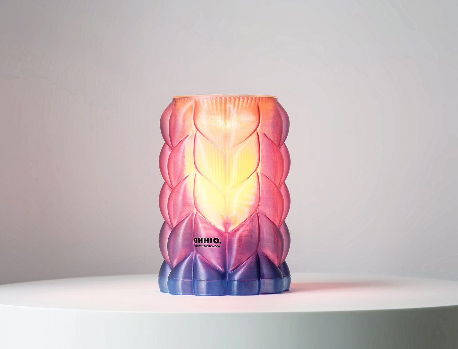 The Super Chunky Knit Lamp by Anna Marinenko