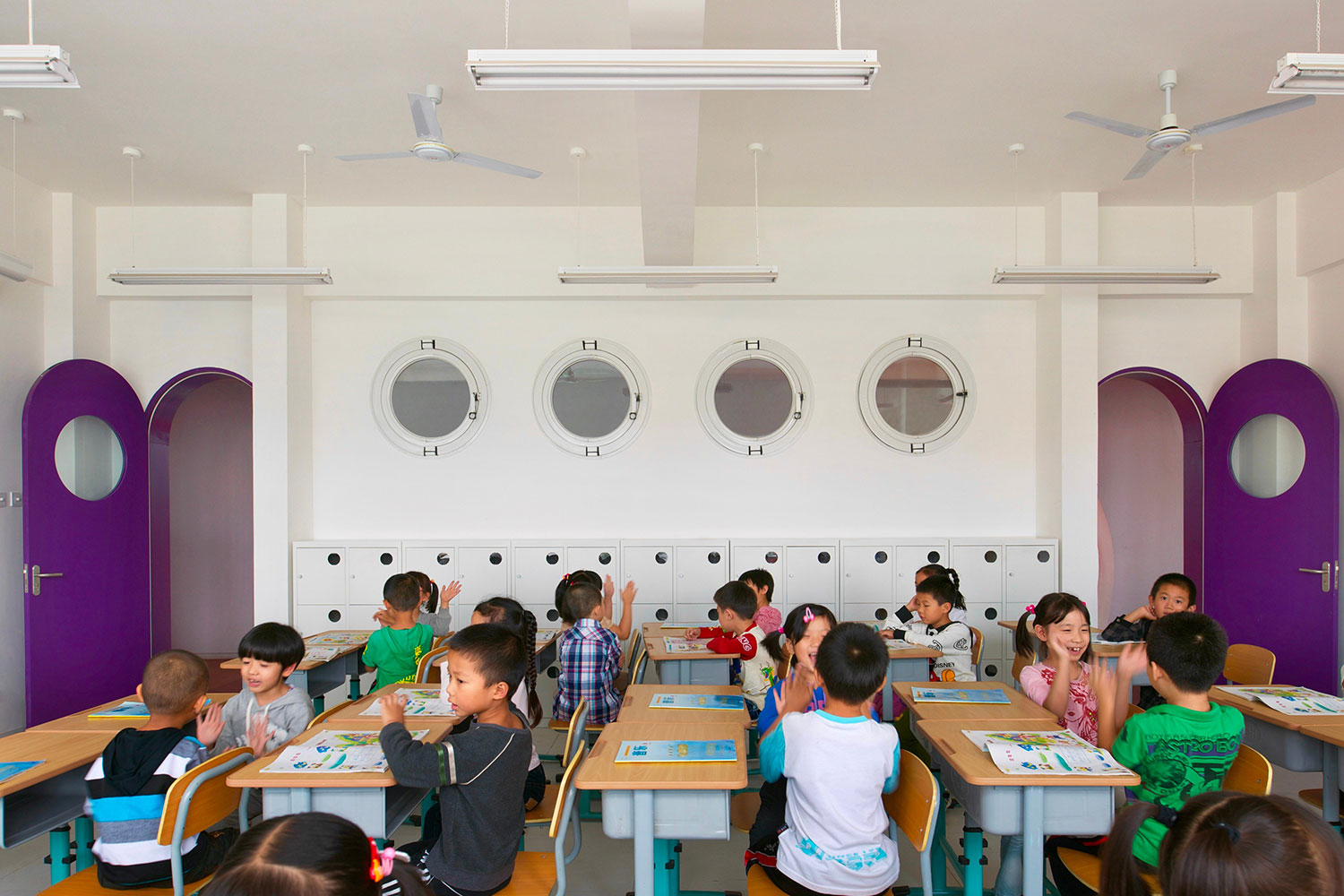 ZIGZAG Elementary School, Tianjin, CN / SAKO architects 