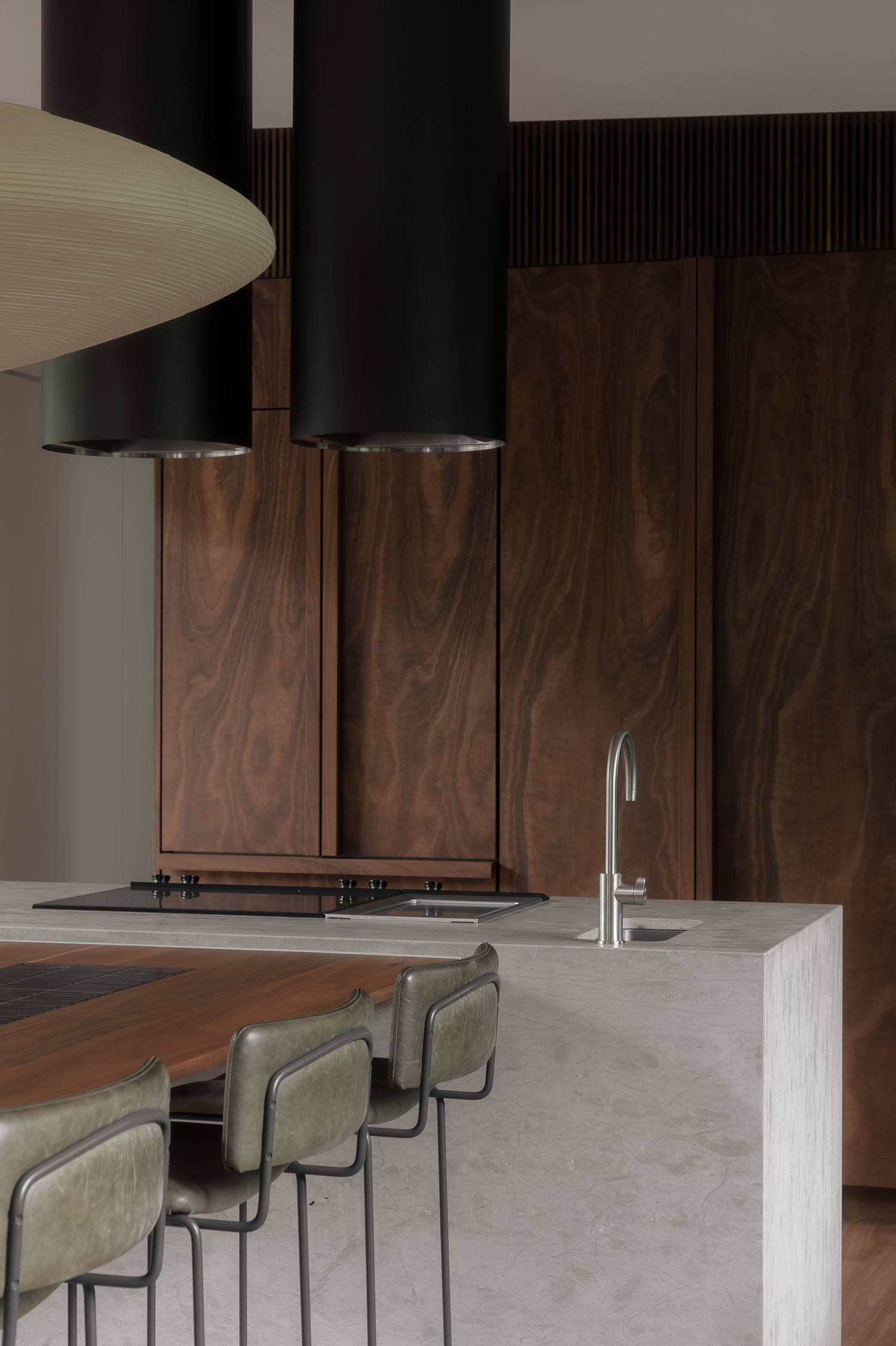 9 Tips to Consider When Planning Custom Cabinets