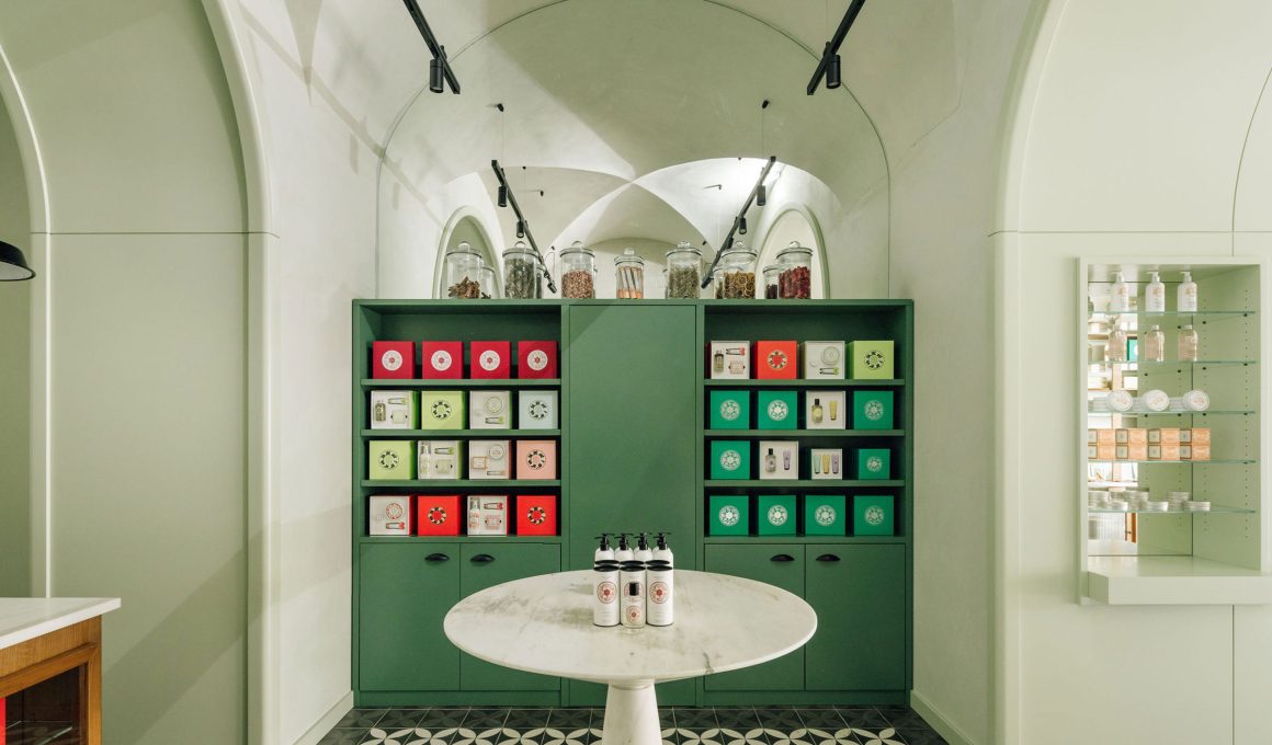 Bridging Centuries: LADO Designs Benamôr’s New Lisbon Flagship