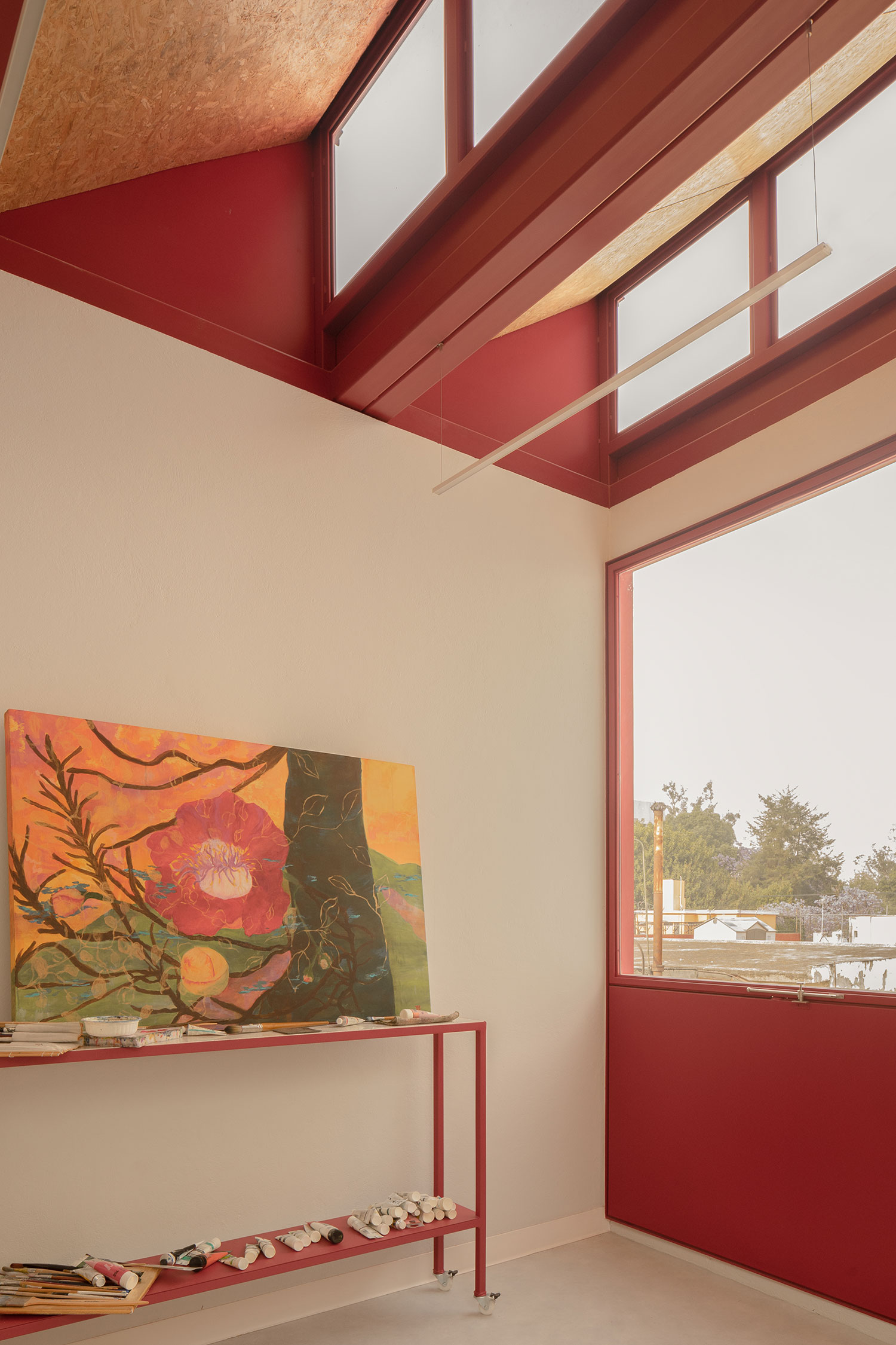 A Painter's Light: AMASA Estudio Transforms a Coyoacán Residence into a Vibrant Studio for Daniela Riquelme