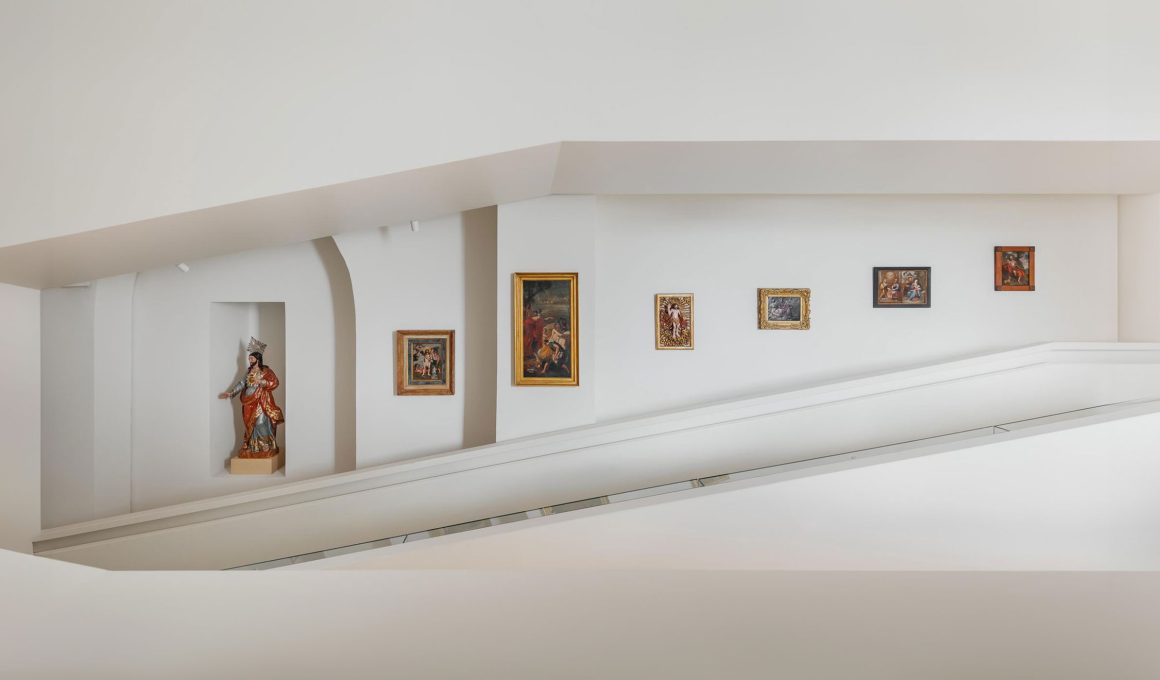 Atelier Data's Museu Casa do Colecionador: A Sacred Transformation