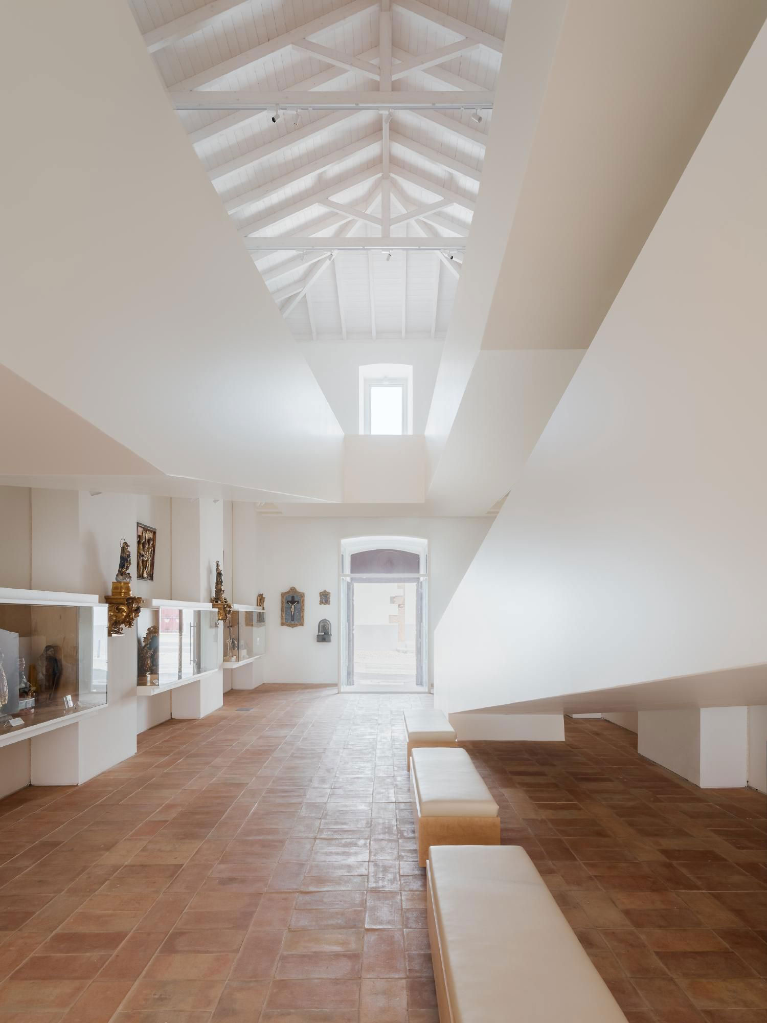 Atelier Data's Museu Casa do Colecionador: A Sacred Transformation