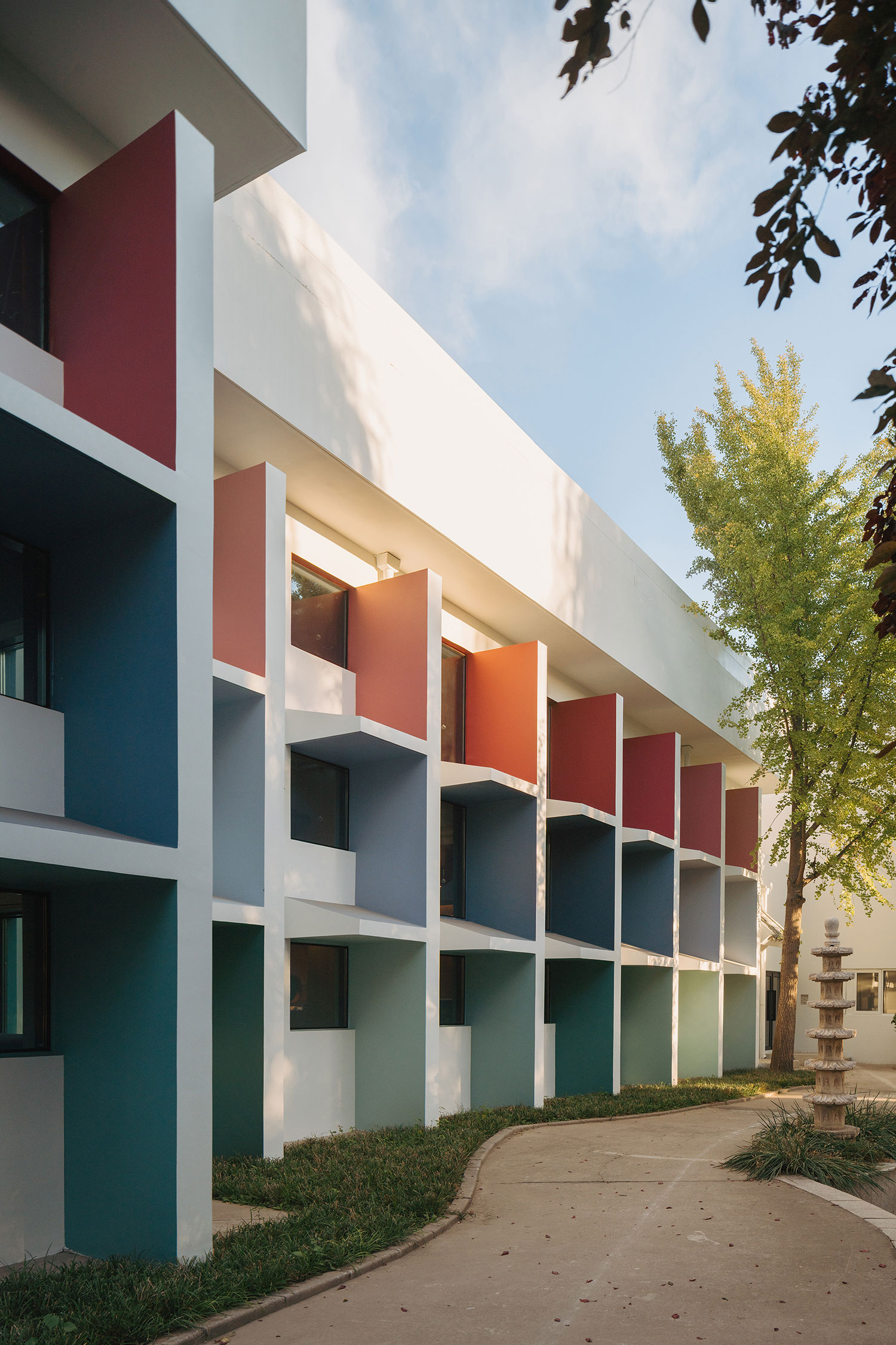 Children’s Library at the Western Academy of Beijing, Beijing, China / Studio Vapore