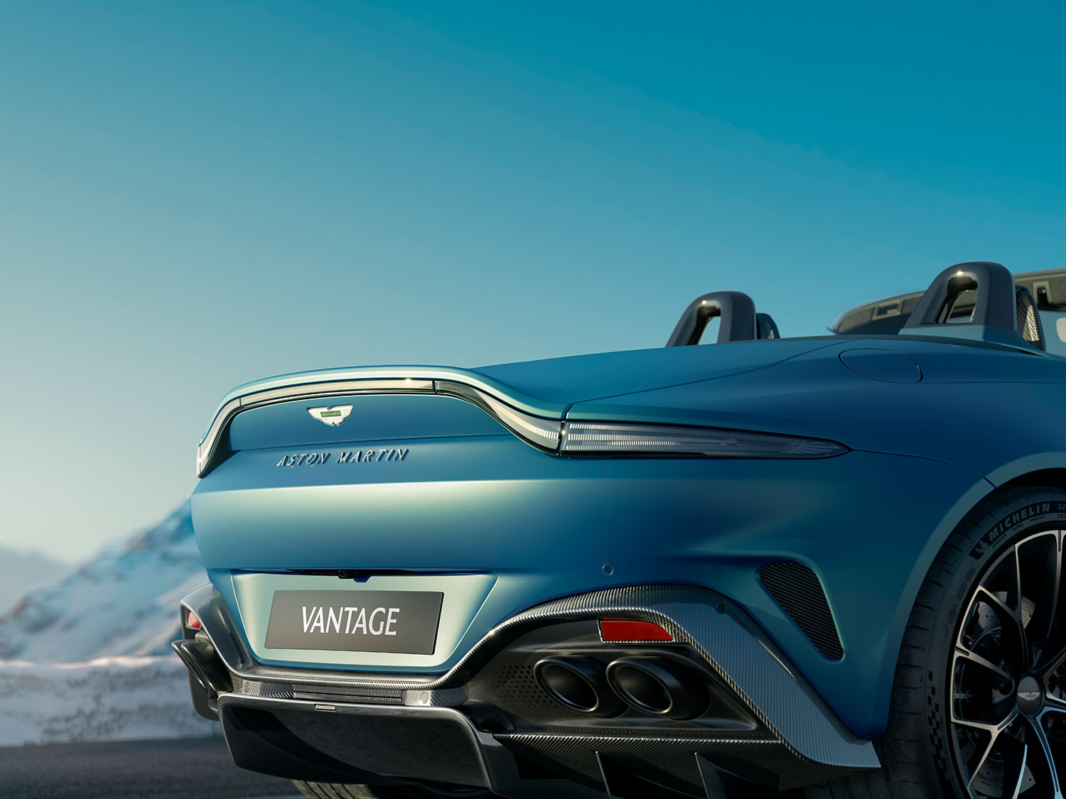 2025 Aston Martin Vantage Roadster