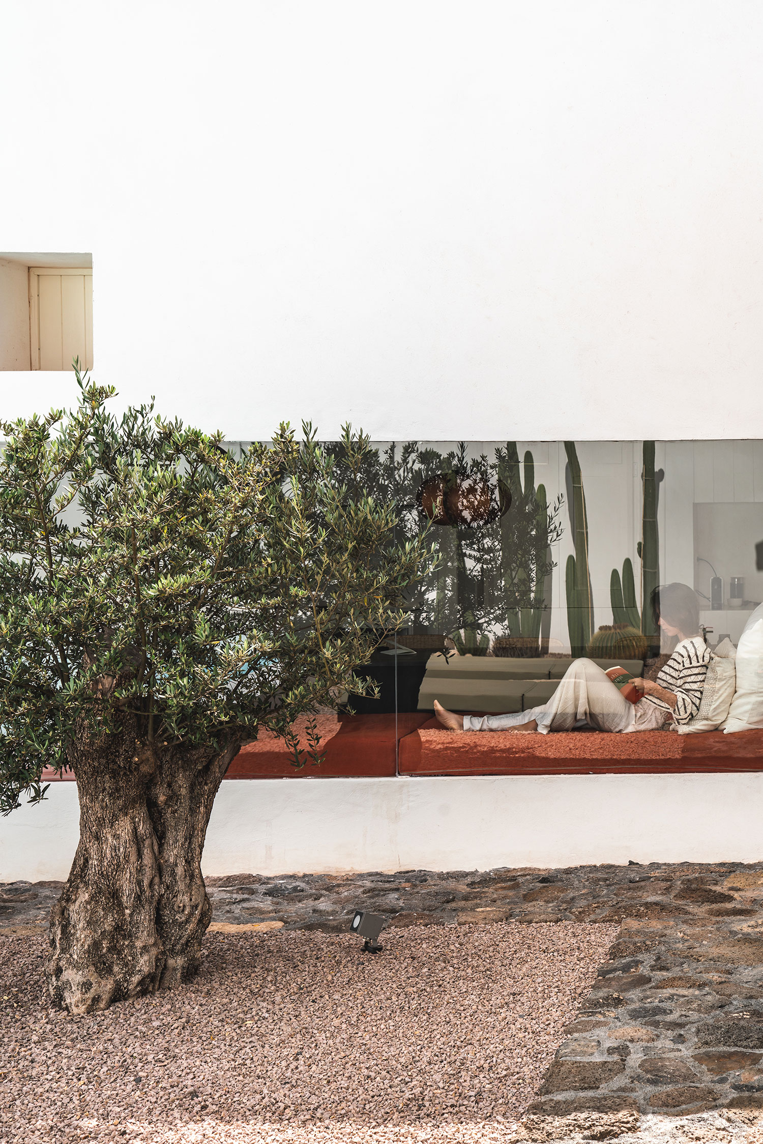 A seamless blend of history and modern design at Casa Montelongo in Fuerteventura, designed by Néstor Pérez Batista