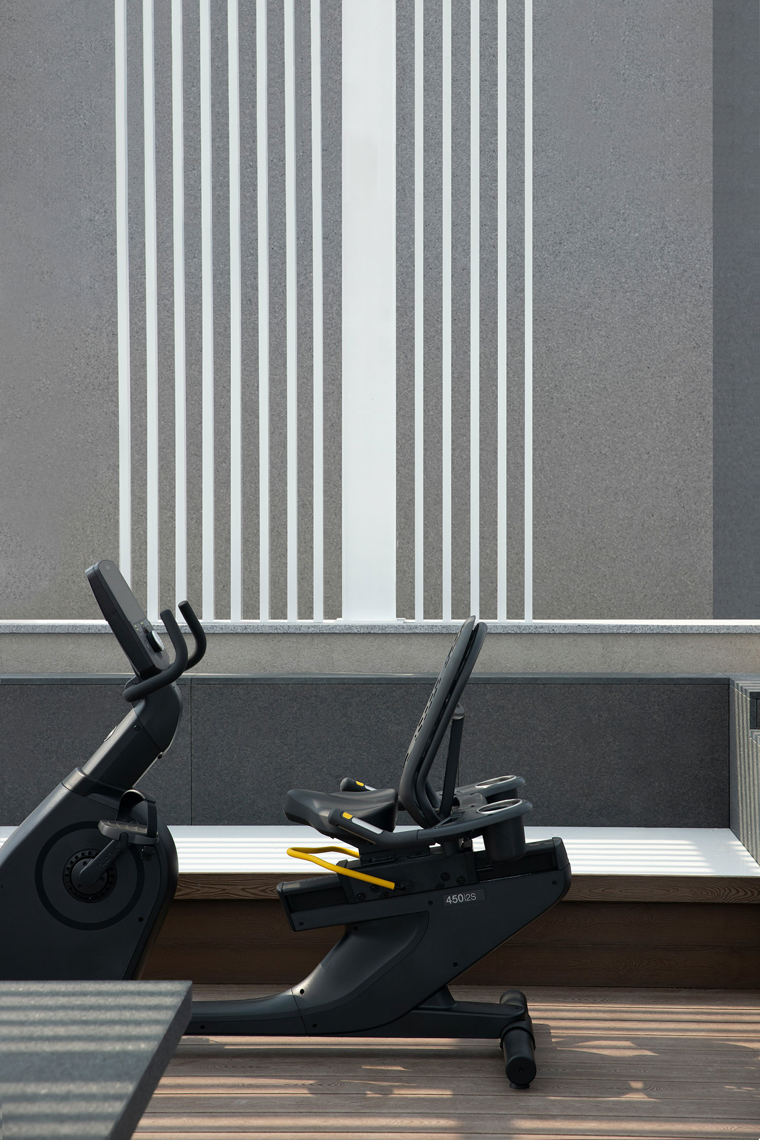 Crafting the Perfect Home Gym: A Man's Guide to Fitness at Home