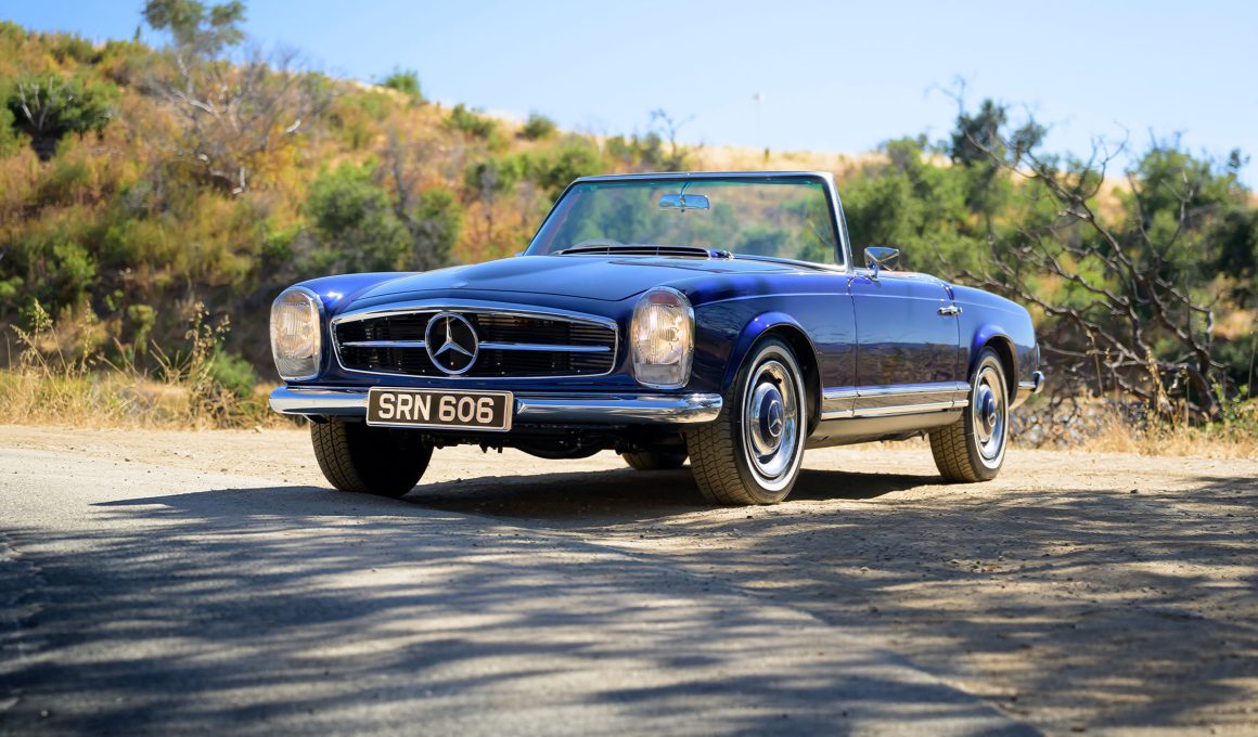 Everrati Electrifies the Iconic Mercedes-Benz 280SL Pagoda